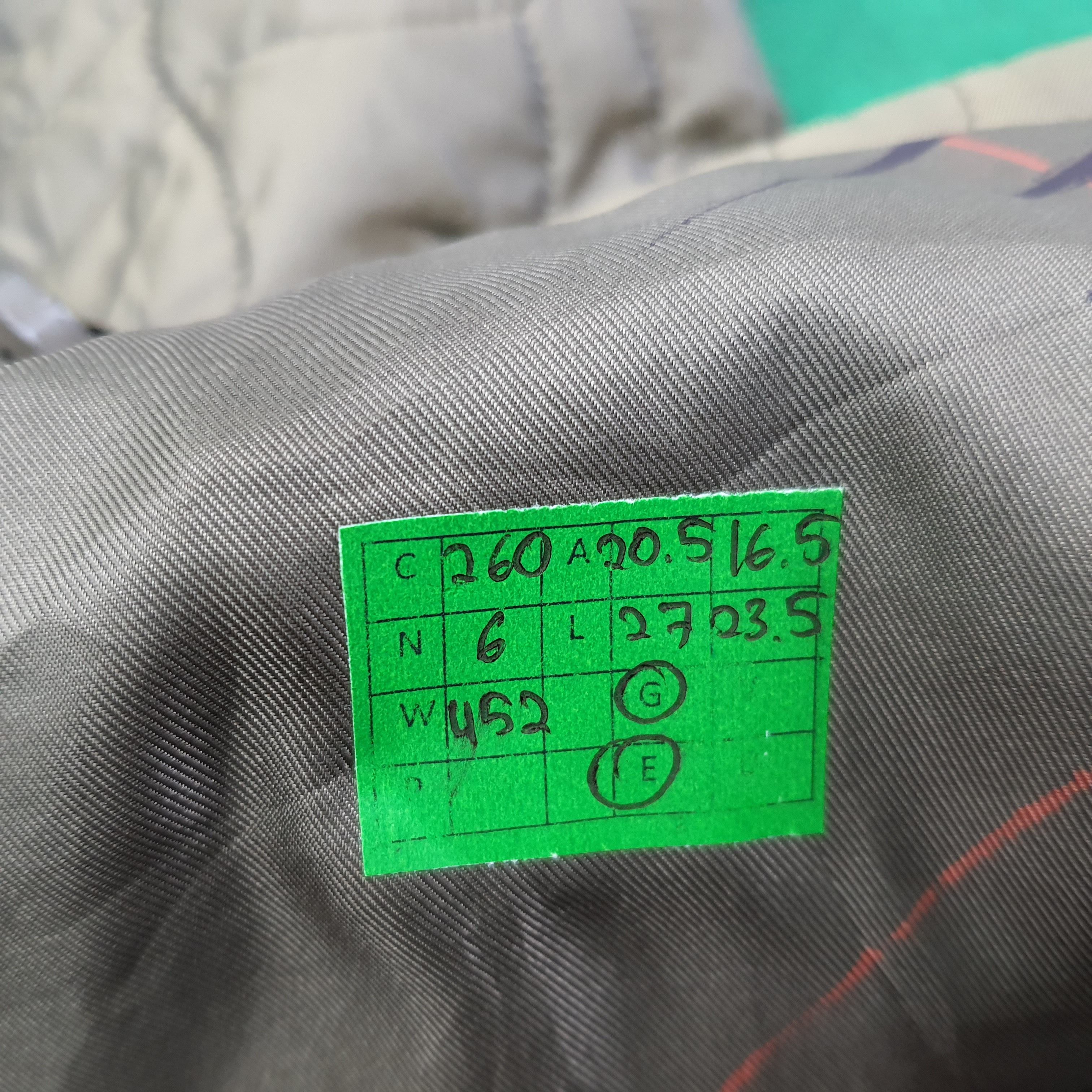 Burberry Vintage Burberry London Custom Logo Jacket C260N6 Size US S / EU 44-46 / 1 - 8 Thumbnail