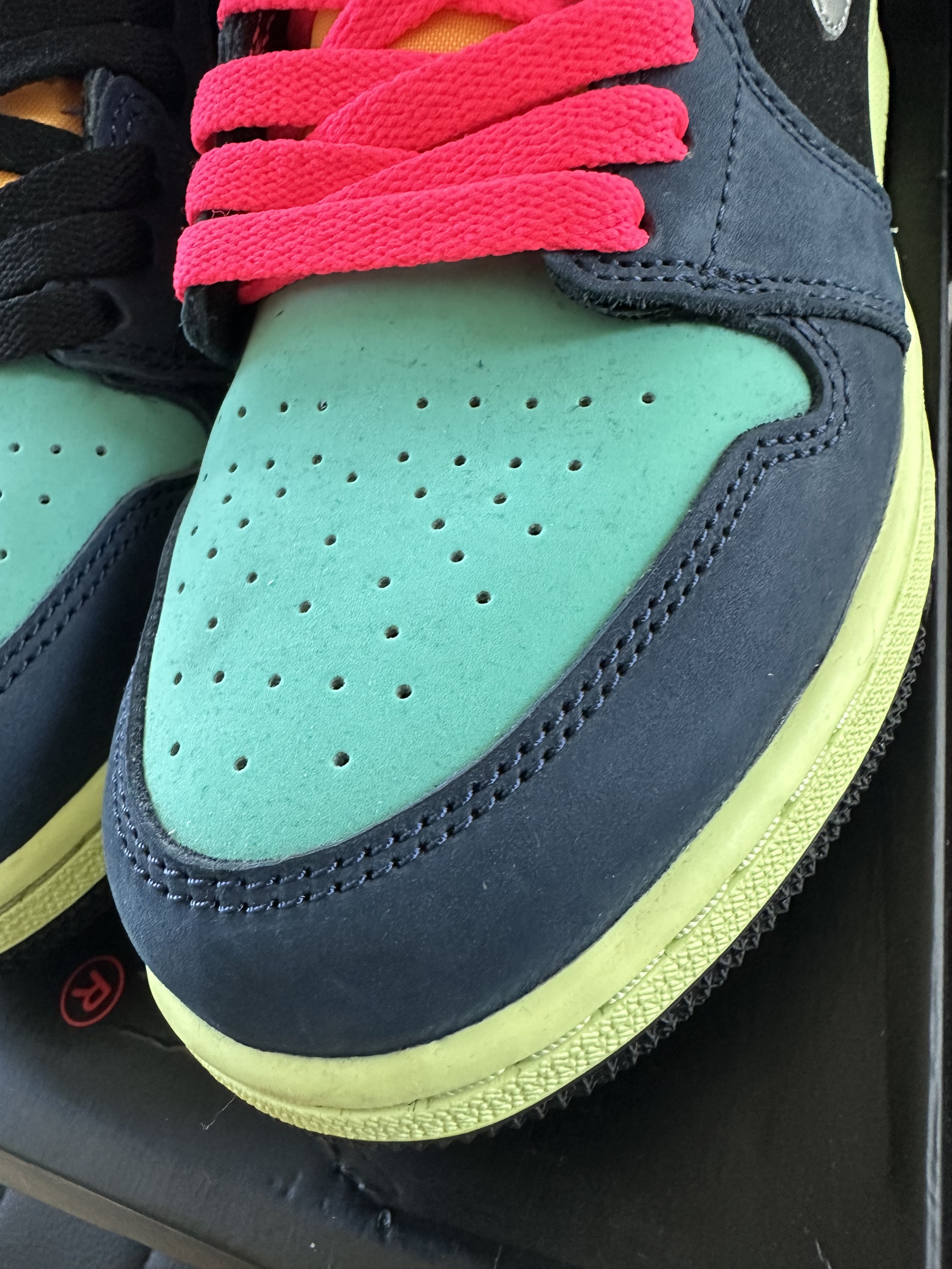 Jordan Brand × Nike PREOWNED YOUTH JORDAN 1 HIGH RETRO OG "BIO HACK" Size US 6.5 / IT 36.5 - 3 Thumbnail