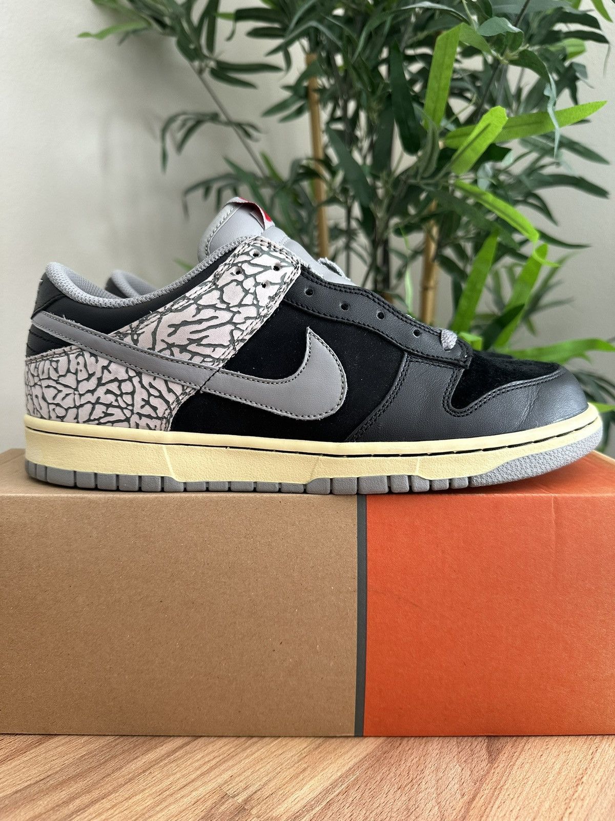 Nike Nike Dunk Low CL Jordan Pack Black Cement Size US 9 / EU 42 - 5 Thumbnail
