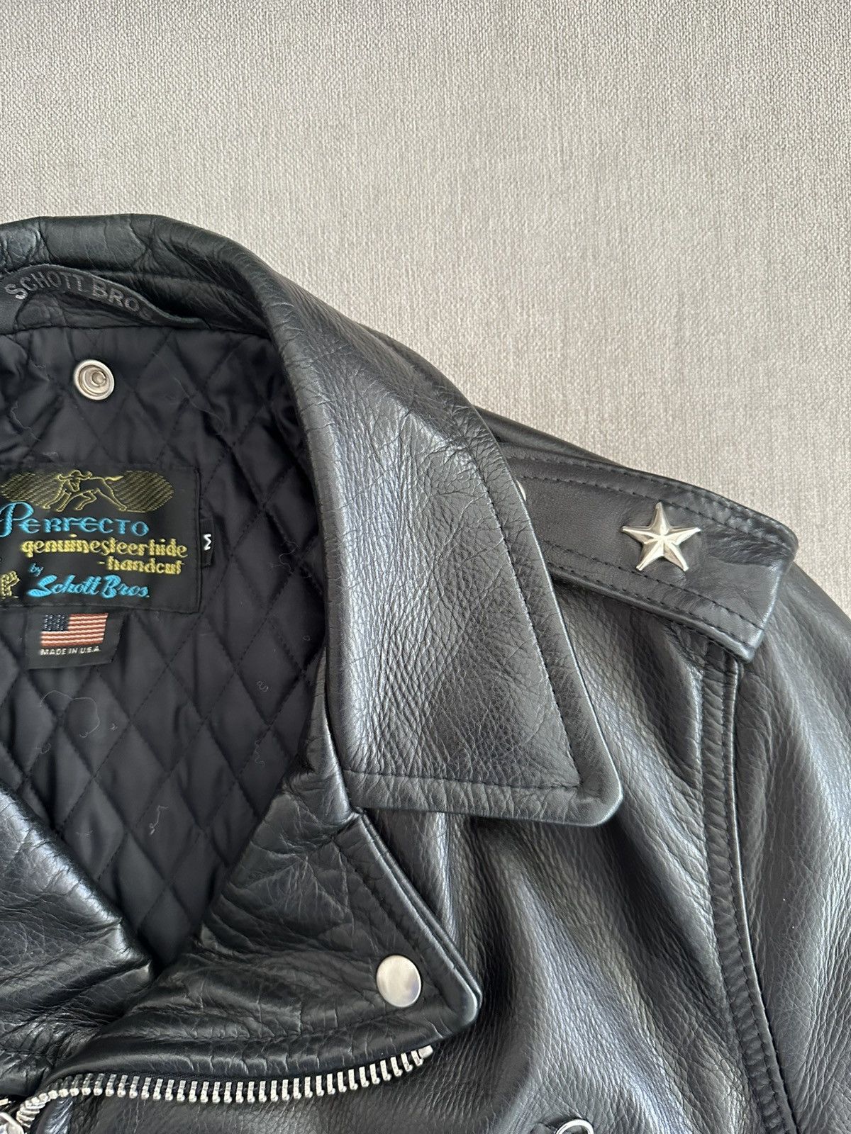 Schott 519 Pebbled Cowhide 'One Star' Perfecto Motorcycle Jacket Size US M / EU 48-50 / 2 - 11 Thumbnail