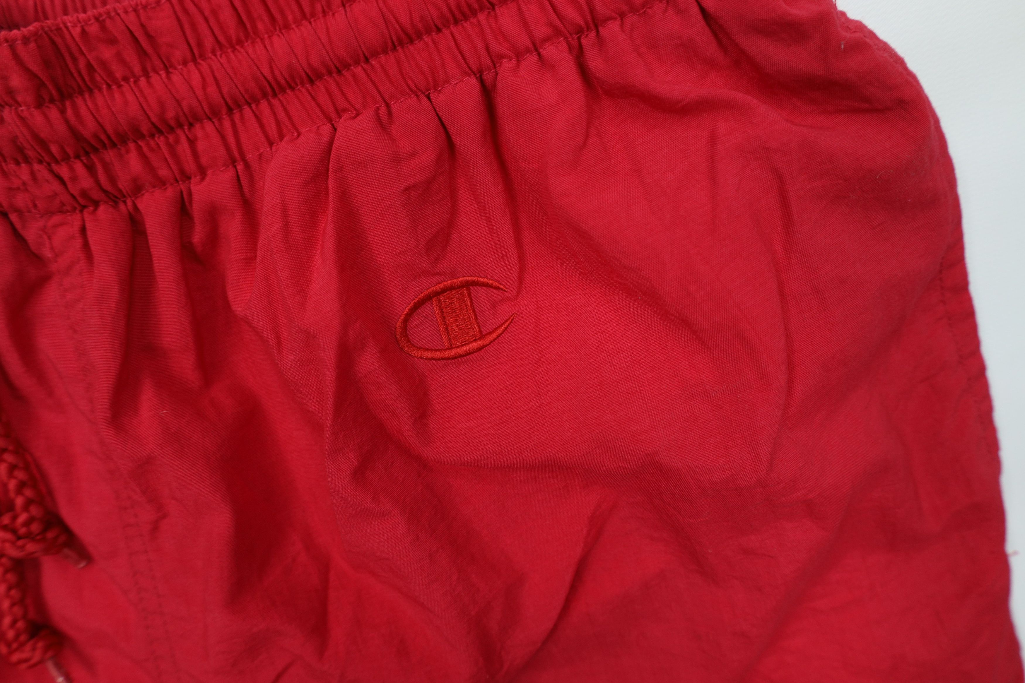 Champion Vintage 90s Champion Spell Out Lined Above Knee Shorts Red Size US 32 / EU 48 - 6 Thumbnail