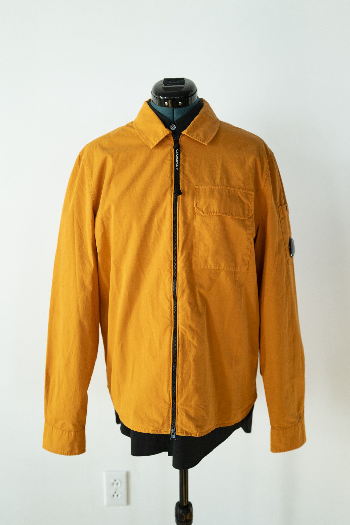 CP COMPANY レーヨン トラッカージャケット オレンジ マッシモ CP COMPANY レーヨン トラッカージャケット オレンジ マッシモ