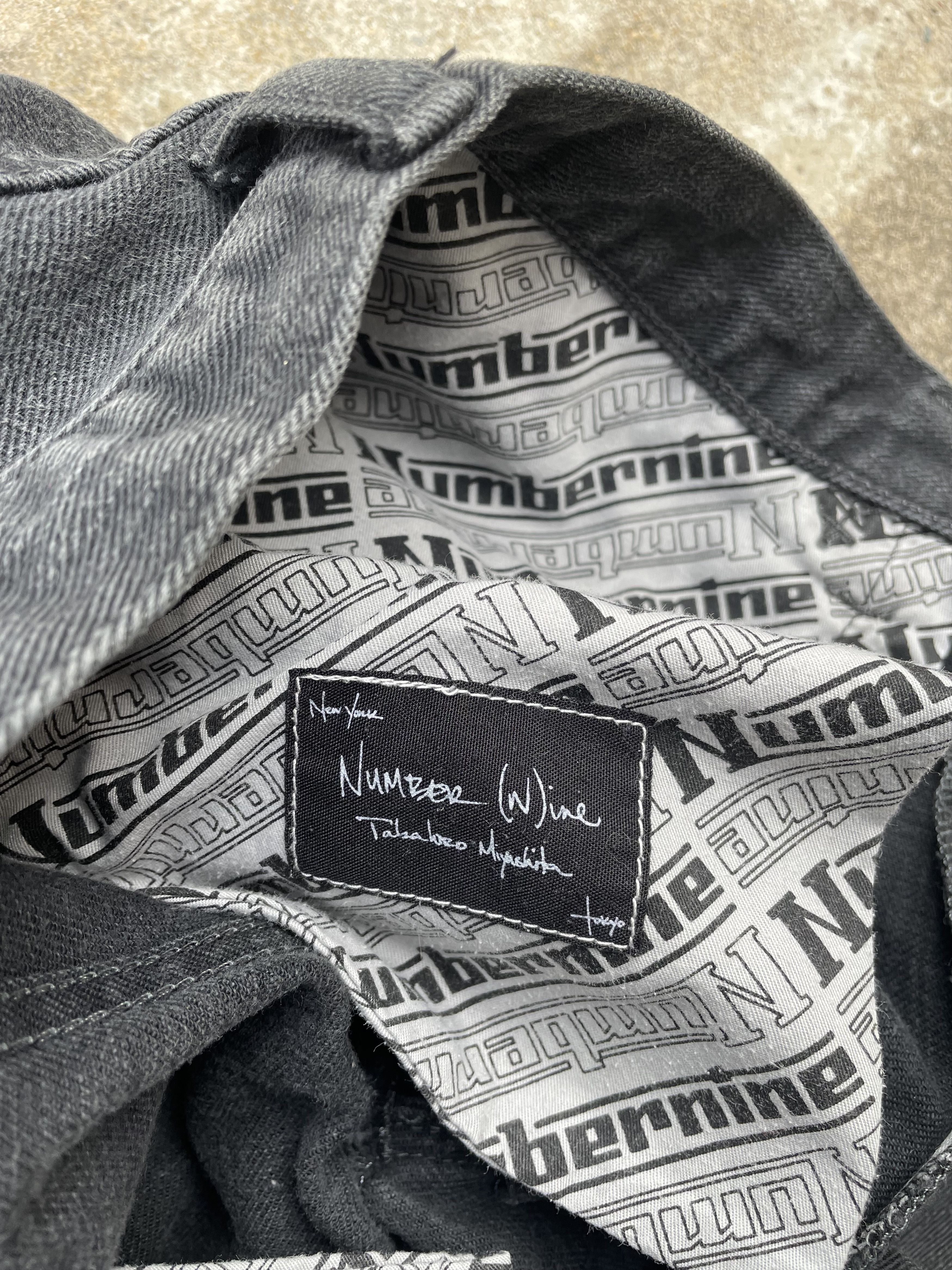 Number (N)ine AW04 "Give Peace A Chance" Patchwork Denim Shorts Size US 32 / EU 48 - 4 Thumbnail