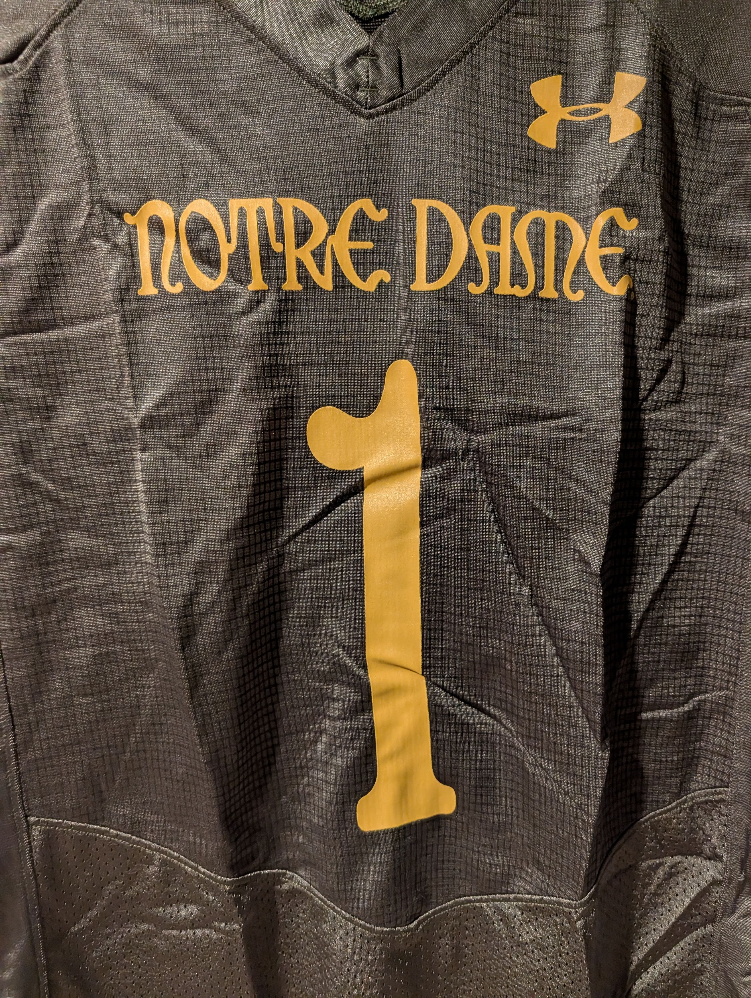 NCAA Under Armour Notre Dame Fighting Irish #1 Football Jersey Size US S / EU 44-46 / 1 - 2 Thumbnail