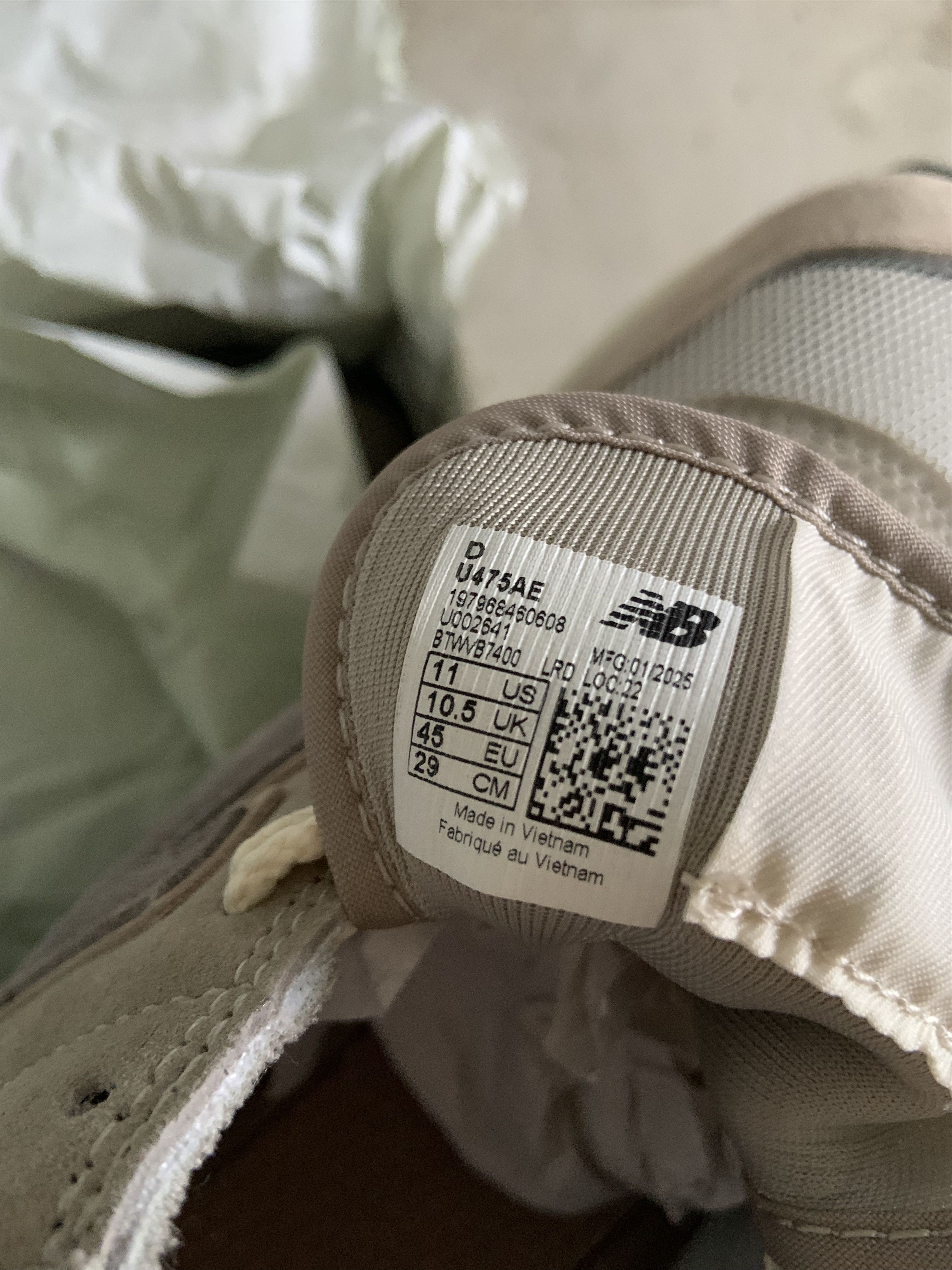 Auralee US 11 New Balance 475 London Fog Taupe Grey Size US 11 / EU 44 - 14 Thumbnail