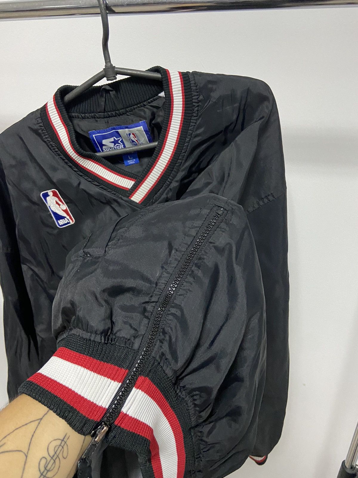 NBA × Vintage Chicago Bulls Sweatshirt Nylon NBA Big Logo Vintage Basket Size US L / EU 52-54 / 3 - 9 Thumbnail