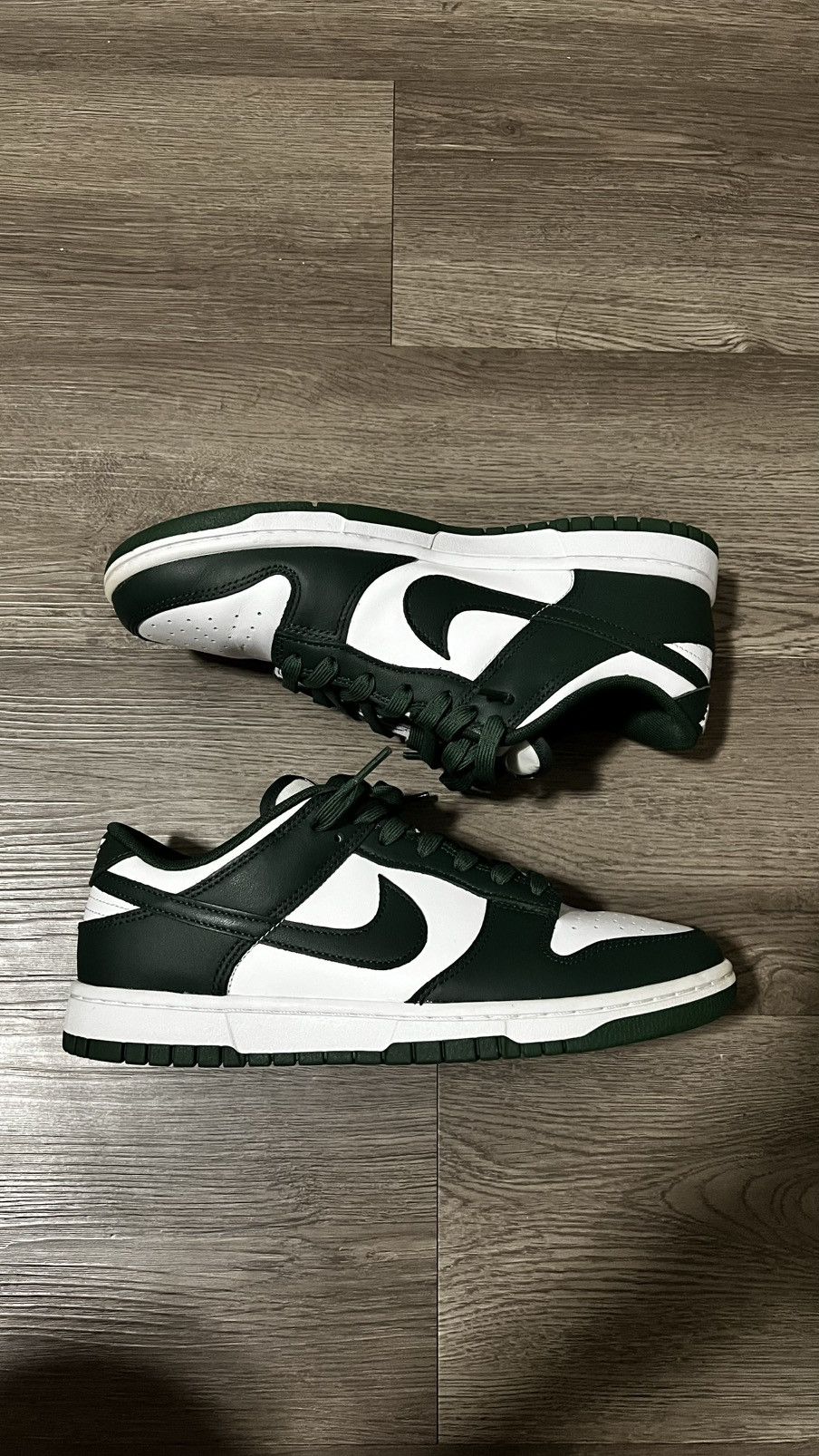 Nike Nike Dunk Low ‘Michigan State’ Size US 8.5 / EU 41-42 - 3 Thumbnail