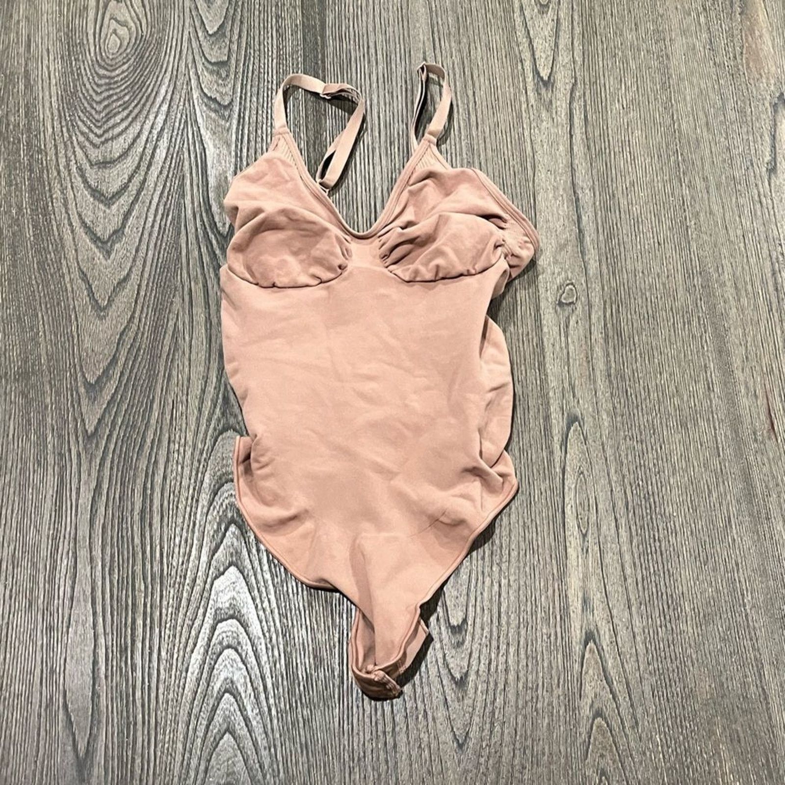 SKIMS NWOT Skims Sculpting Thong Bodysuit - Size 2X/3X Size XXL / US 16-18 / IT 52-54 - 1 Thumbnail