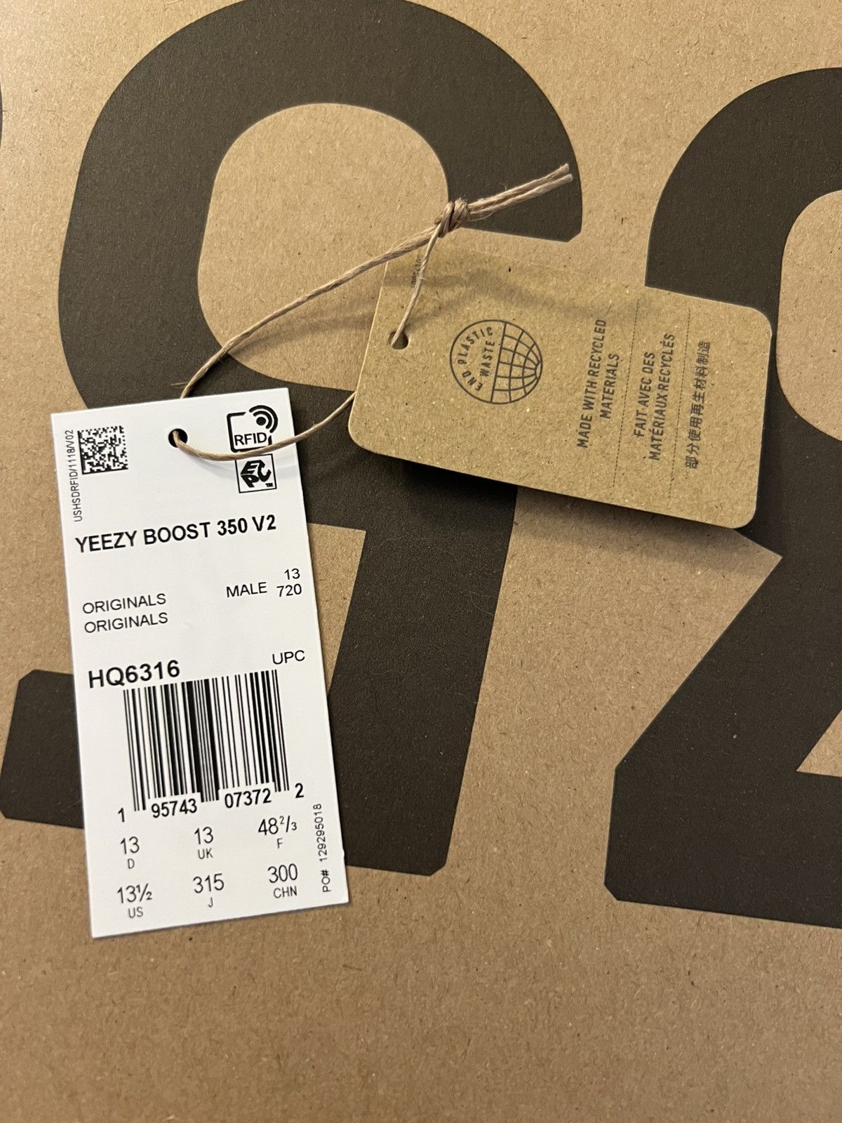 Yeezy Yeezy Boost 350 V2 “Bone” Men’s Size 13.5 – Excellent Size US 13 / EU 46 - 11 Thumbnail