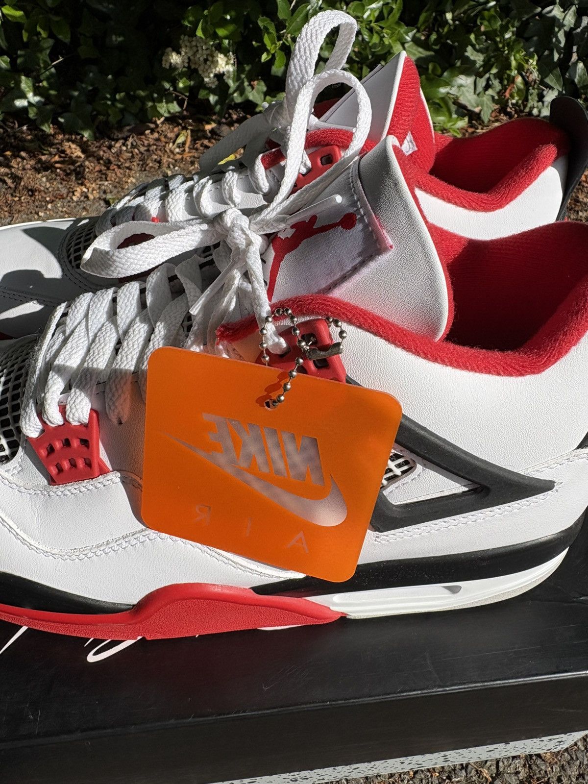 Jordan Brand Jordan 4 Fire Red 2020 Size US 9.5 / EU 42-43 - 5 Thumbnail