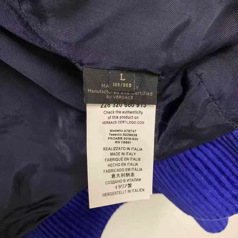 Versace Versace Baroque print zippered baseball collar long-sleeve Size L / US 10 / IT 46 - 7 Thumbnail