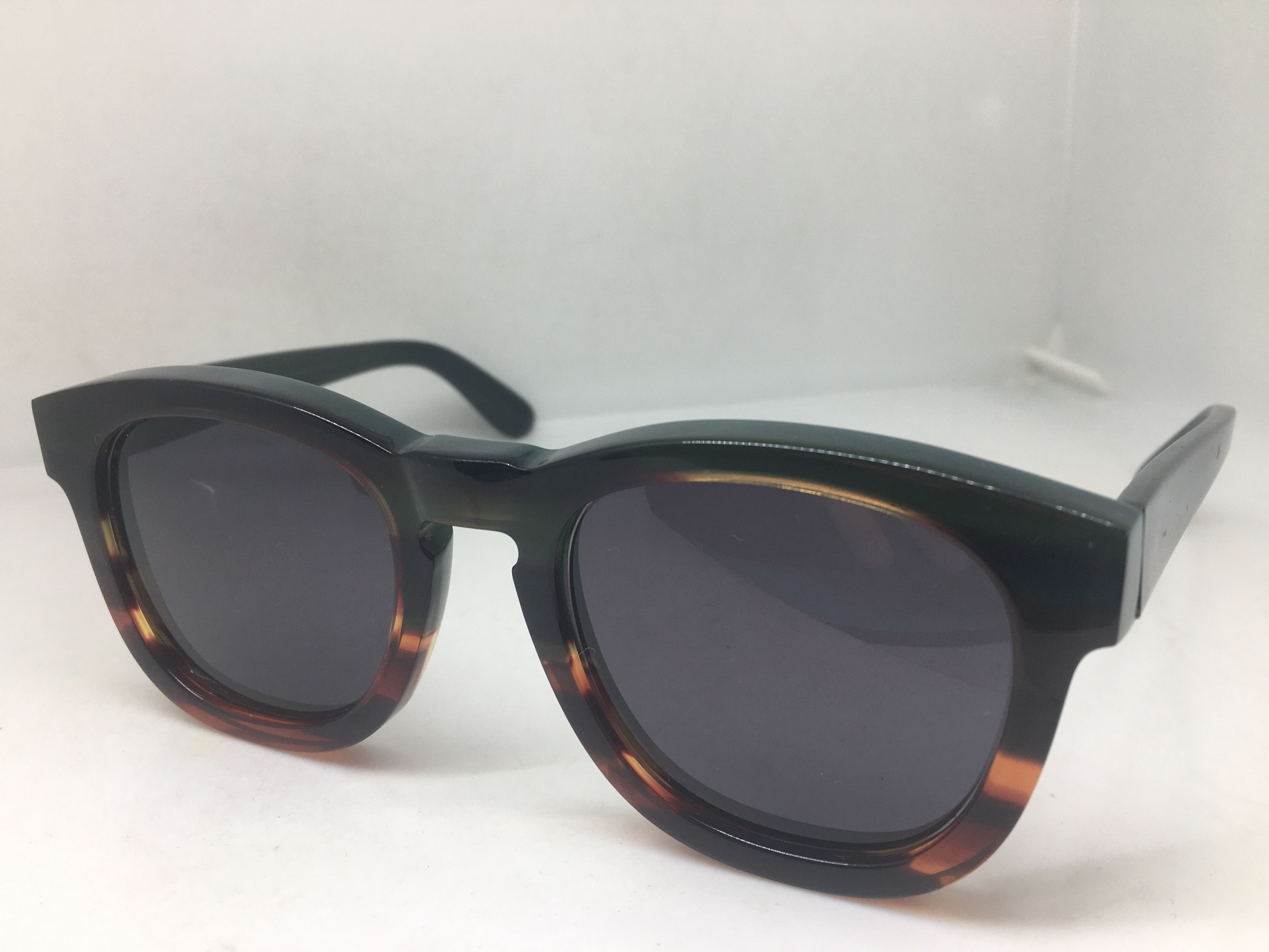 Wildfox Wildfox Classic Fox Brown Green Sunglasses Frame Size ONE SIZE - 6 Thumbnail