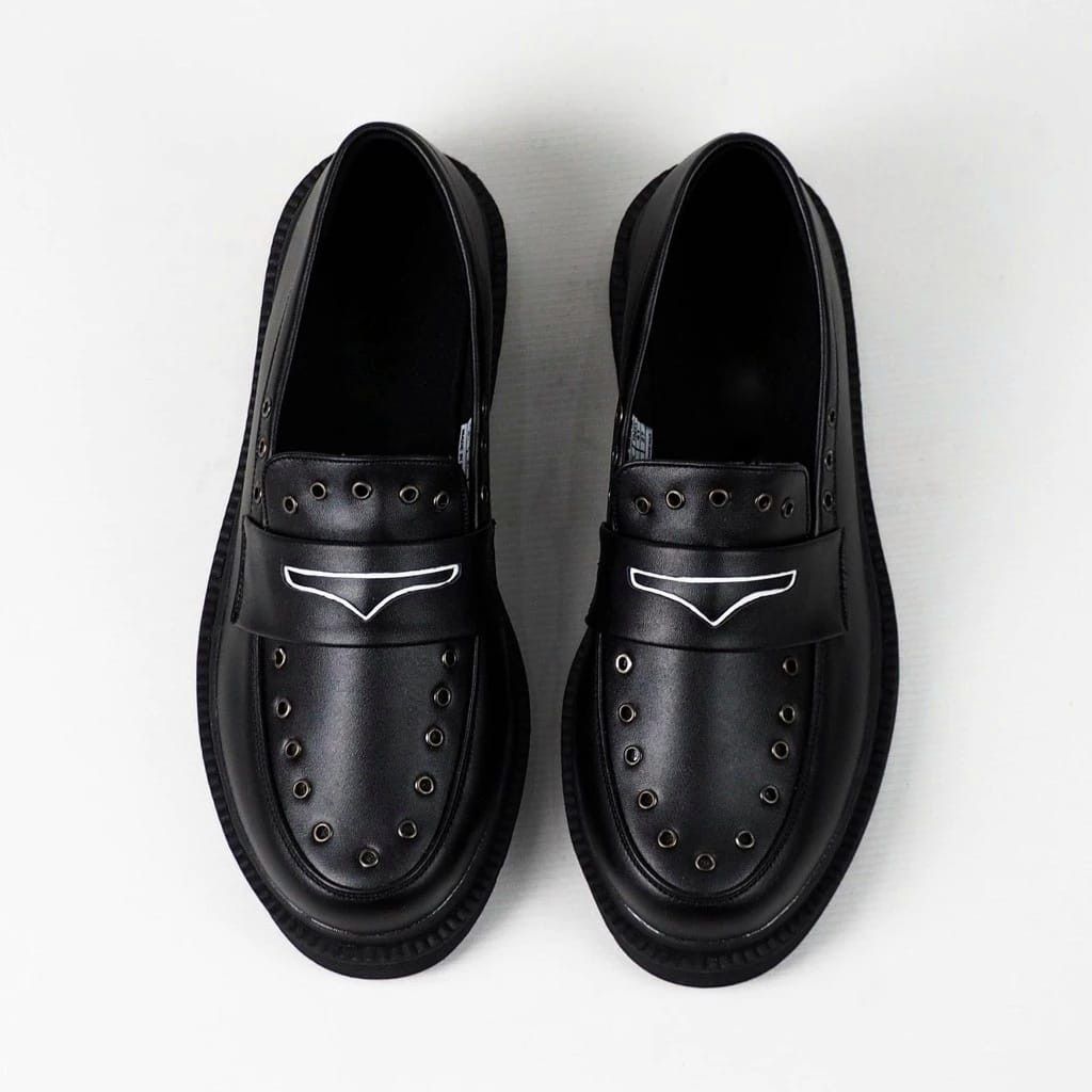 Simple Shoes Warton Leather Loafer Black Unisex Size US 11 / EU 44 - 5 Thumbnail