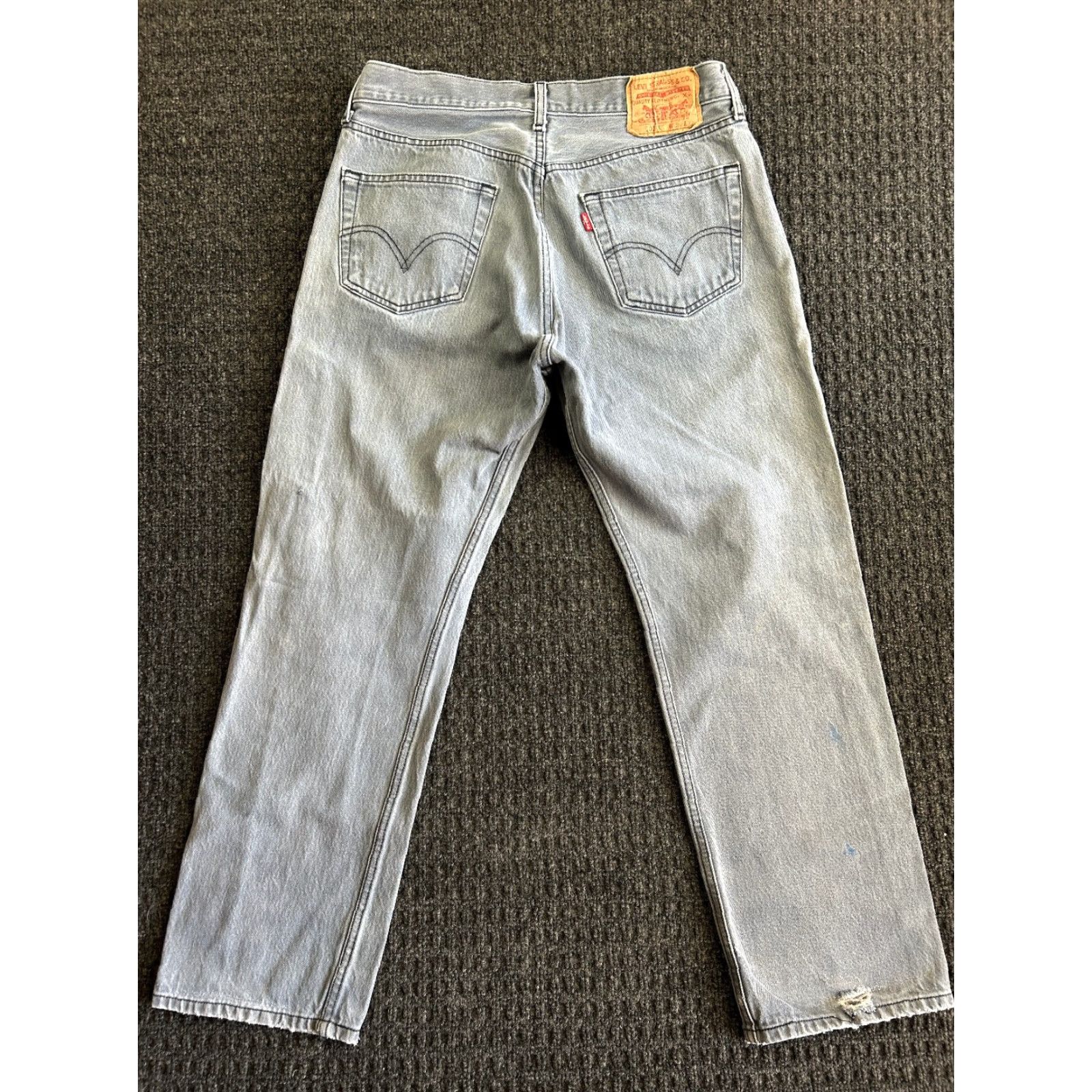 Levi's VINTAGE Levi’s 501 XX Jeans 32 x 29 Straight Distressed Grunge 90s Mens Regular Gray Denim Cotton USA Size US 32 / EU 48 - 2 Thumbnail