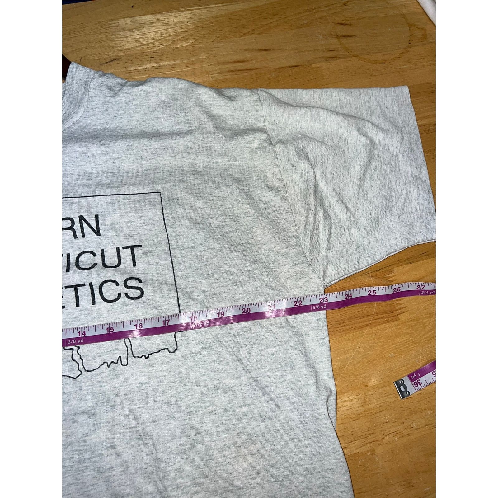 Fruit Of The Loom Vintage Prosthetic Shirt Western Connecticut Gray Tee 90s XL Size US XL / EU 56 / 4 - 10 Thumbnail