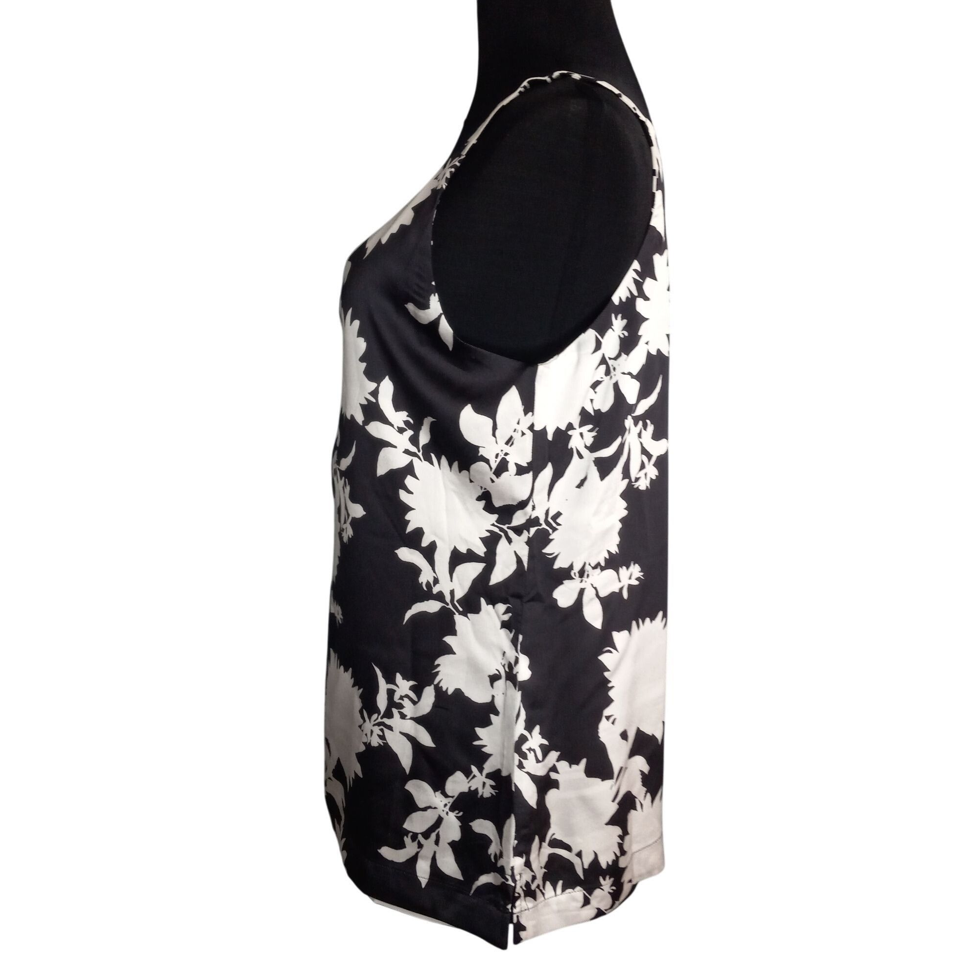 White House Black Market WHBM S Tank Top Reversible Sleeveless Floral Striped Print B Size S / US 4 / IT 40 - 5 Thumbnail