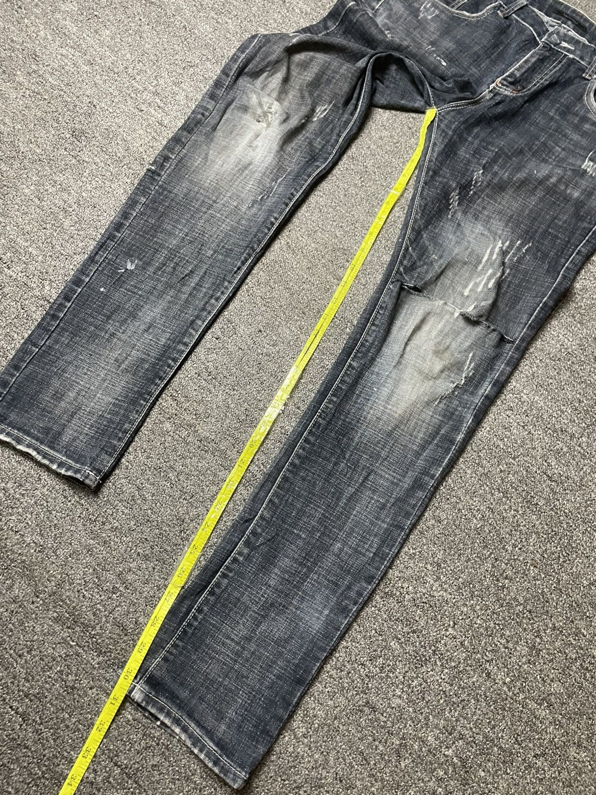 Japanese Brand × Vintage Fashion World x NIU WANG Distressed Denim Jeans (112) Size US 31 - 7 Thumbnail