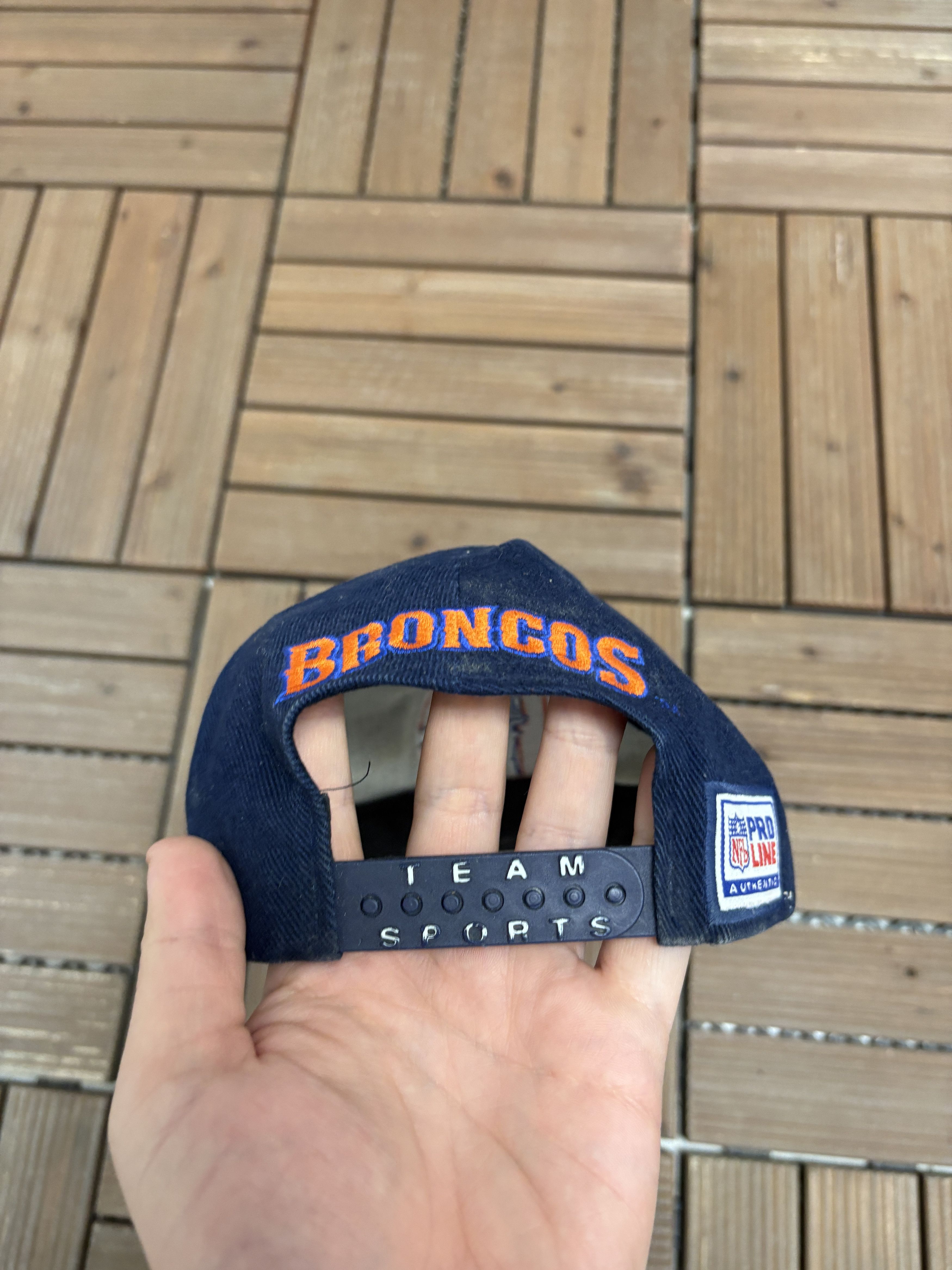 Nike × Vintage Denver Broncos Vintage Nike Blue Snap Back Hat Size ONE SIZE - 5 Thumbnail