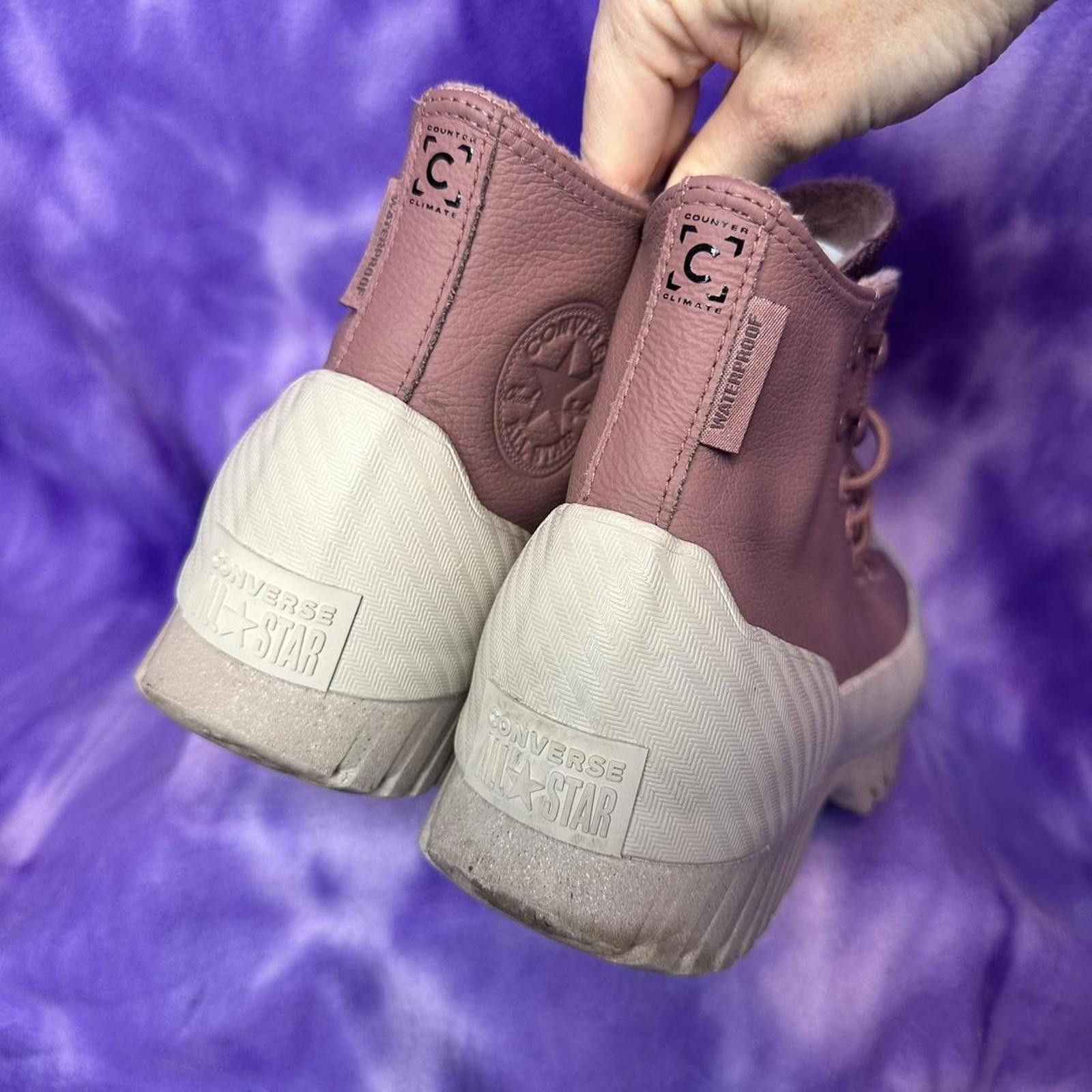 Converse 🖤 Dusty Pink Converse lugged counter climate Chuck Taylor Size US 8.5 / EU 41-42 - 3 Thumbnail