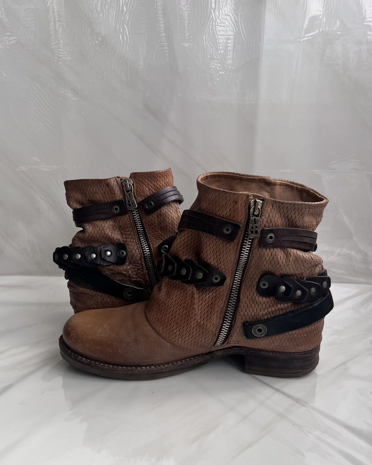 A.S.98 As 98 Airstep Zipper Boho Biker brown distressed boot Size US 8 / IT 38 - 7 Thumbnail