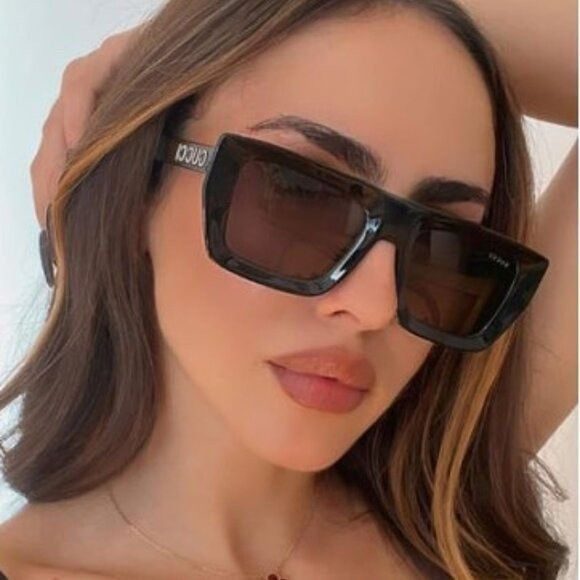 Gucci Gucci GG1723S 002 Sunglasses Transparent Brown Square Frame Size ONE SIZE - 3 Thumbnail