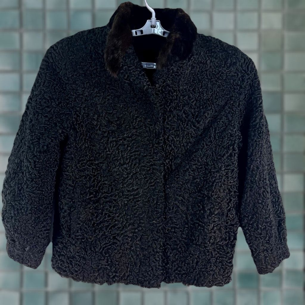 L.A.M.B. VINTAGE 1950s Persian Curly Lambswool Coat S/M Mink Fur Collar Black US Original Eveningwear Coat Mens Women** Size S / US 4 / IT 40 - 1 Thumbnail
