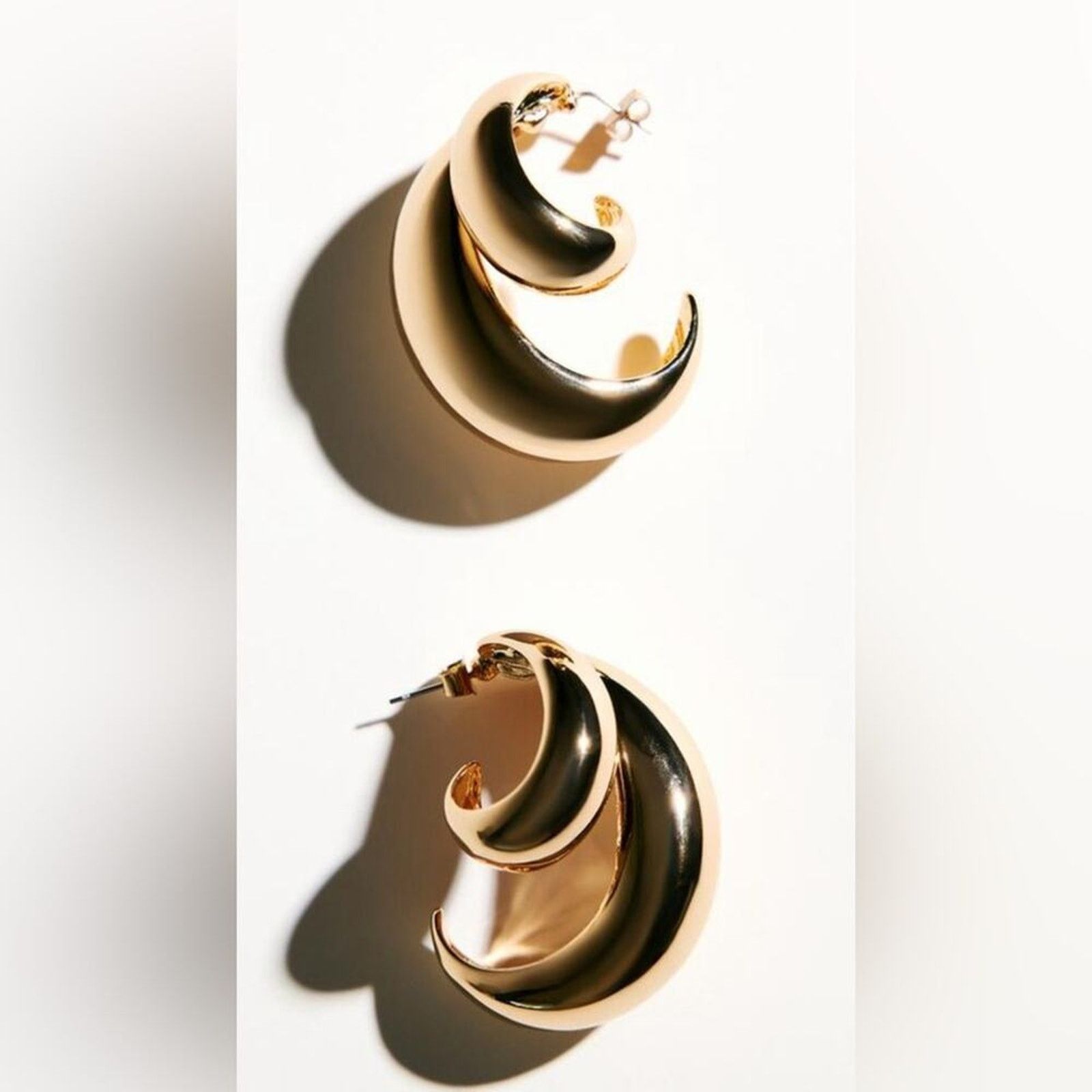 Zara Nwt- Zara gold tone double hoop earrings Size ONE SIZE - 1 Thumbnail