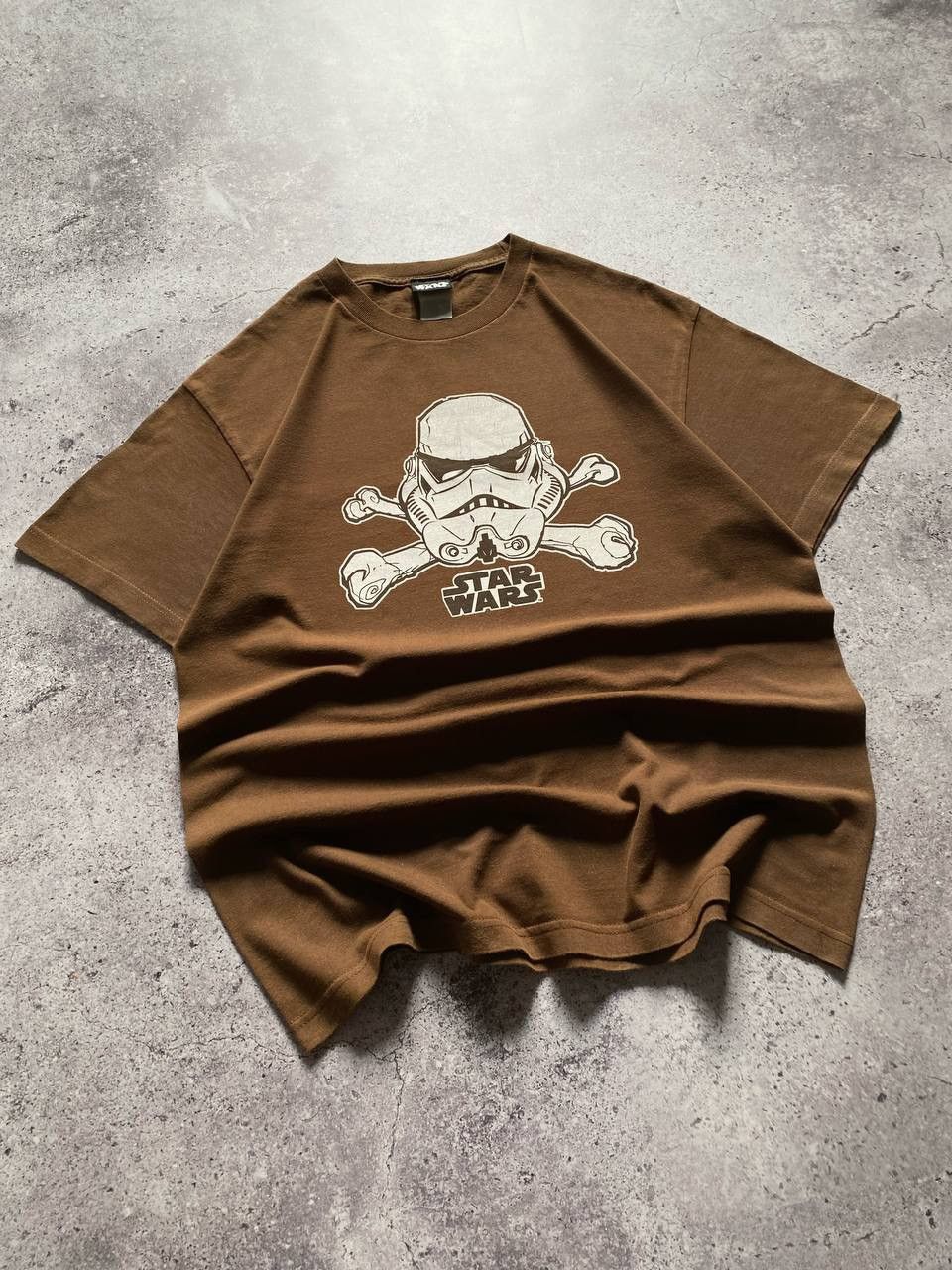 Star Wars × Vintage VINTAGE 2000s STAR WARS STORMTROOPER CROSSBONES PROMO TEE Size US L / EU 52-54 / 3 - 3 Thumbnail