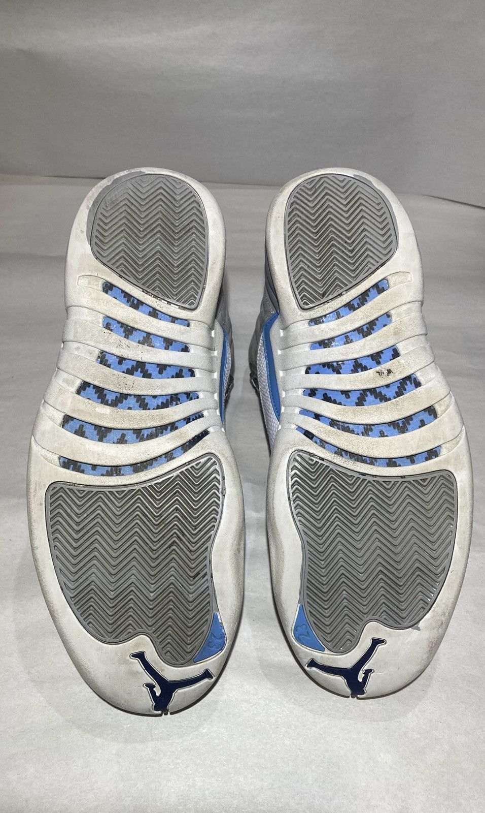 Jordan Brand Air Jordan 12 UNC Size 11 Mens Authentic Size US 11 / EU 44 - 3 Thumbnail