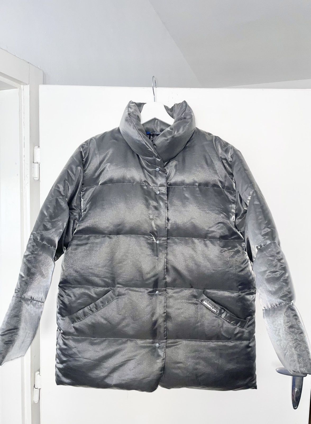 Moncler Moncler moonman shiny vintage grenoble puffer Size US S / EU 44-46 / 1 - 2 Thumbnail
