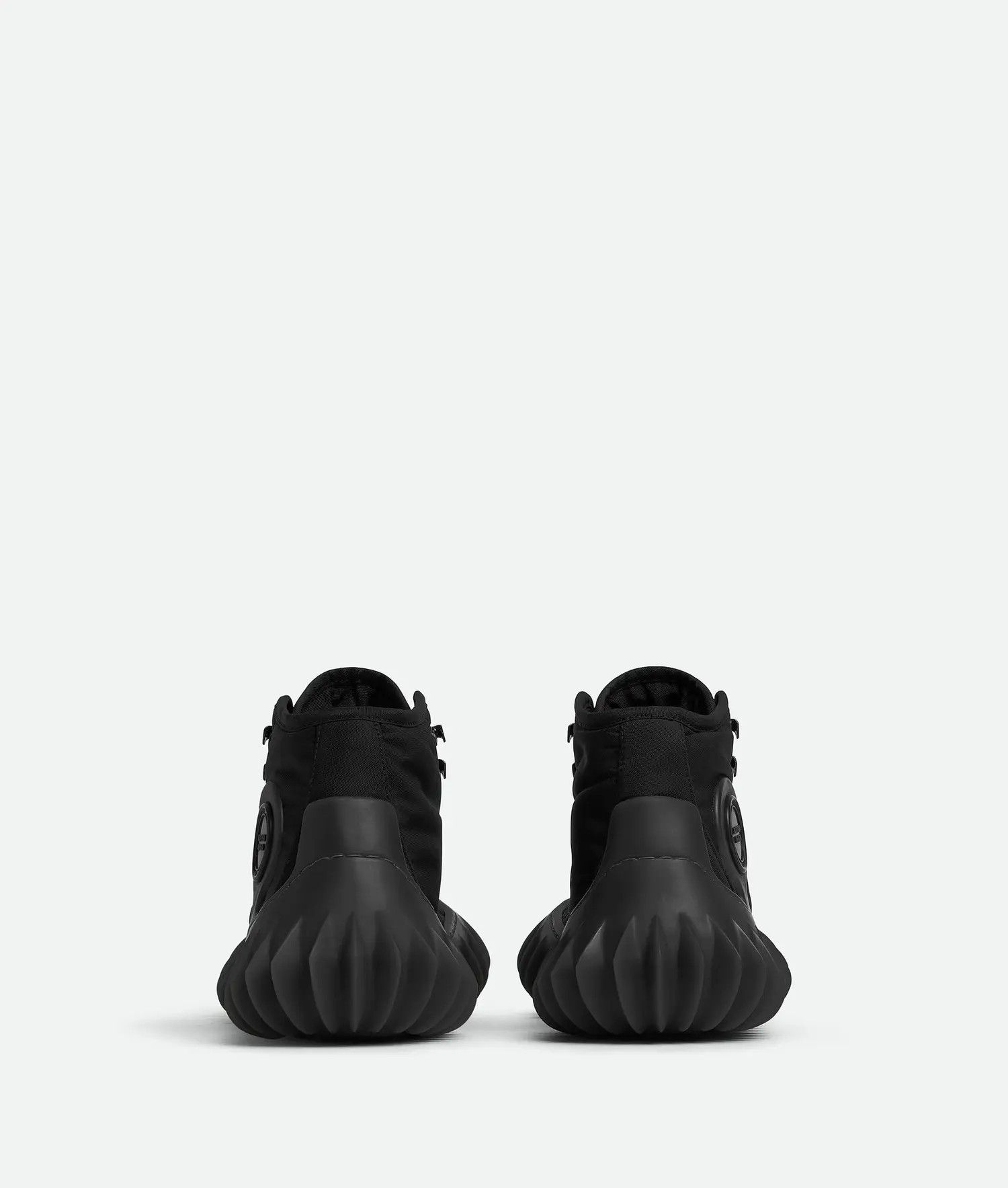 Bottega Veneta o1lf3ng10625 Denver Sneakers in Black Size US 11 / EU 44 - 3 Thumbnail