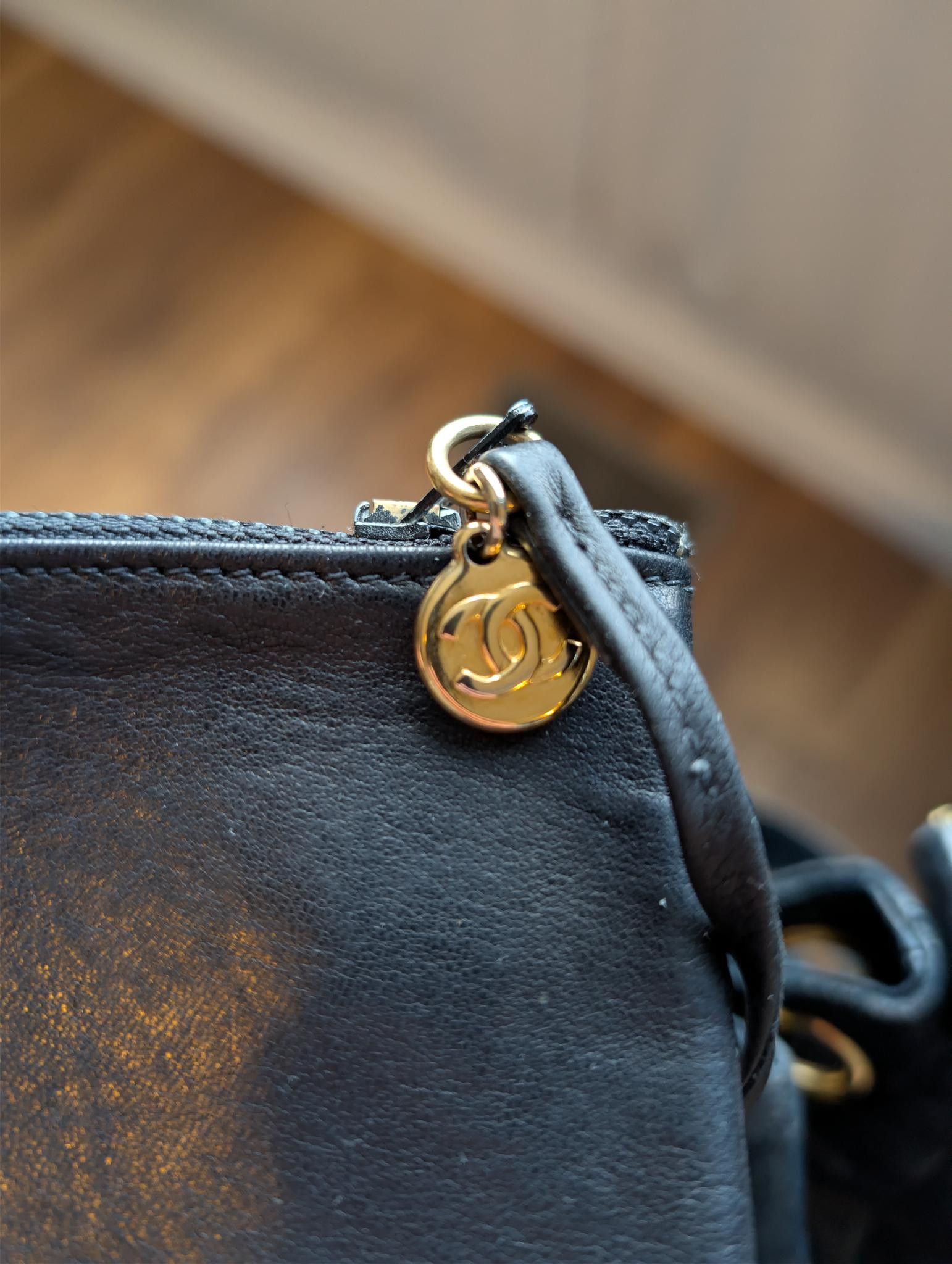 Chanel Vintage Chanel Black Leather Quilted Bag Size ONE SIZE - 13 Thumbnail