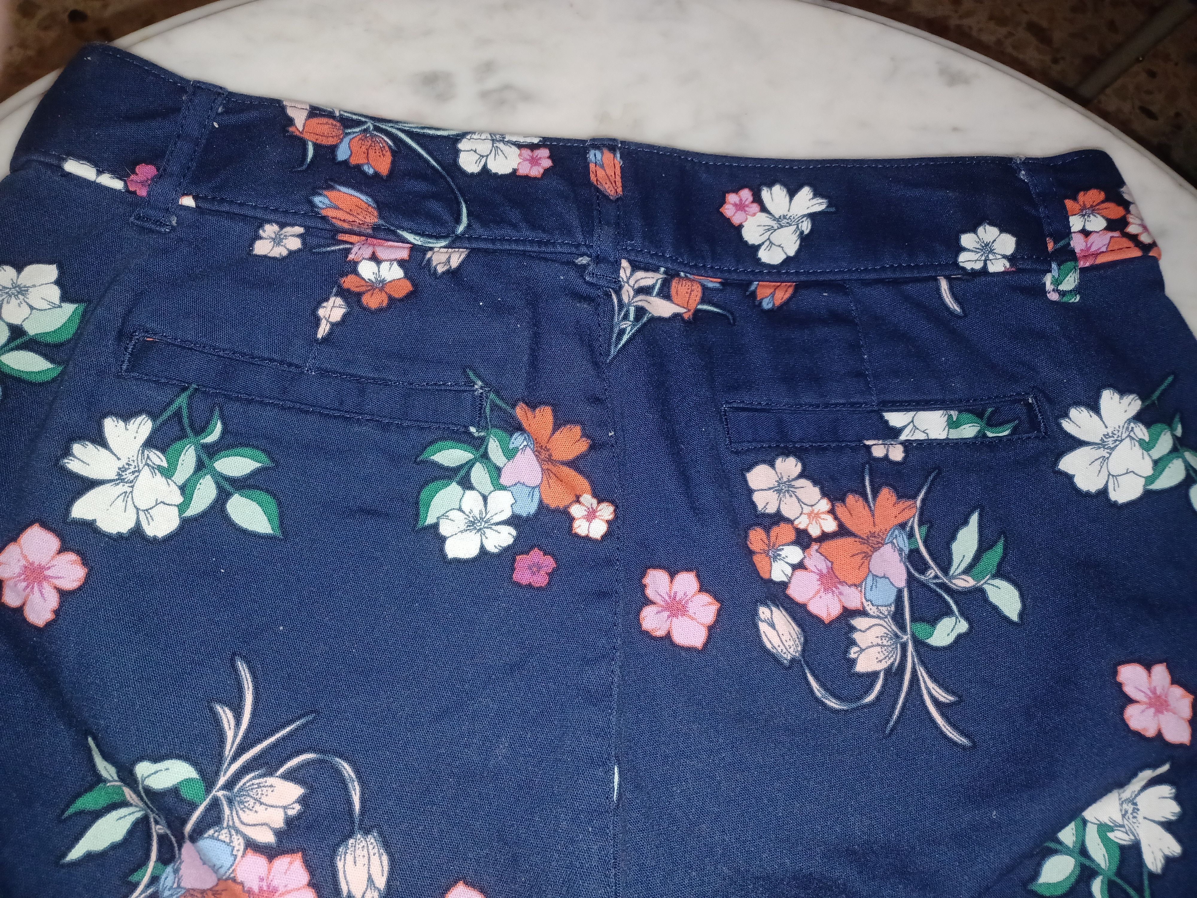 St. Johns Bay St. John's Bay Women's Capri Pants SZ 6 Dark Navy Size 28" / US 6 / IT 42 - 3 Thumbnail