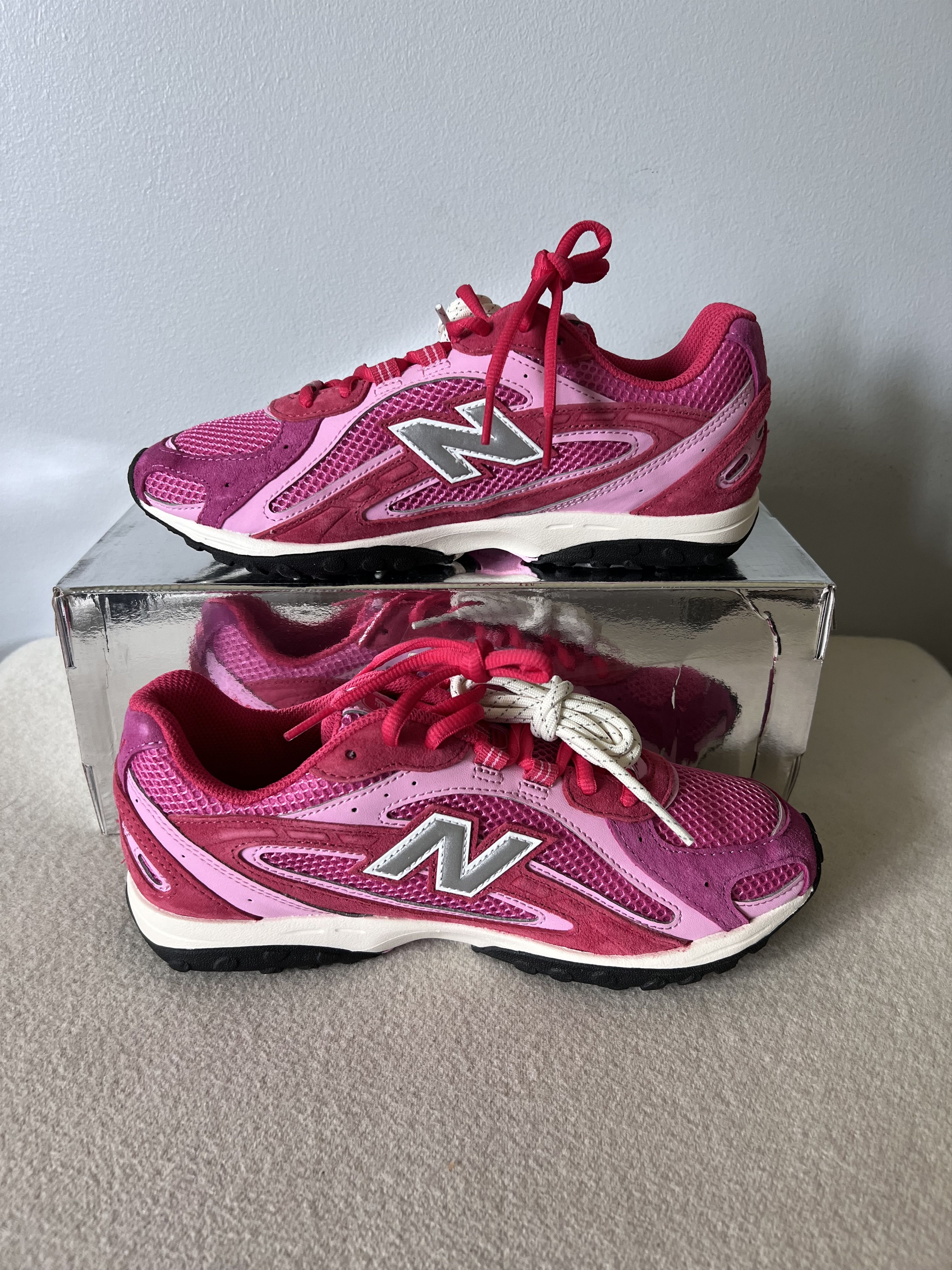 Kith × New Balance Kith New Balance 204L Sneakers in Pink Size US 5.5 / EU 38 - 3 Thumbnail