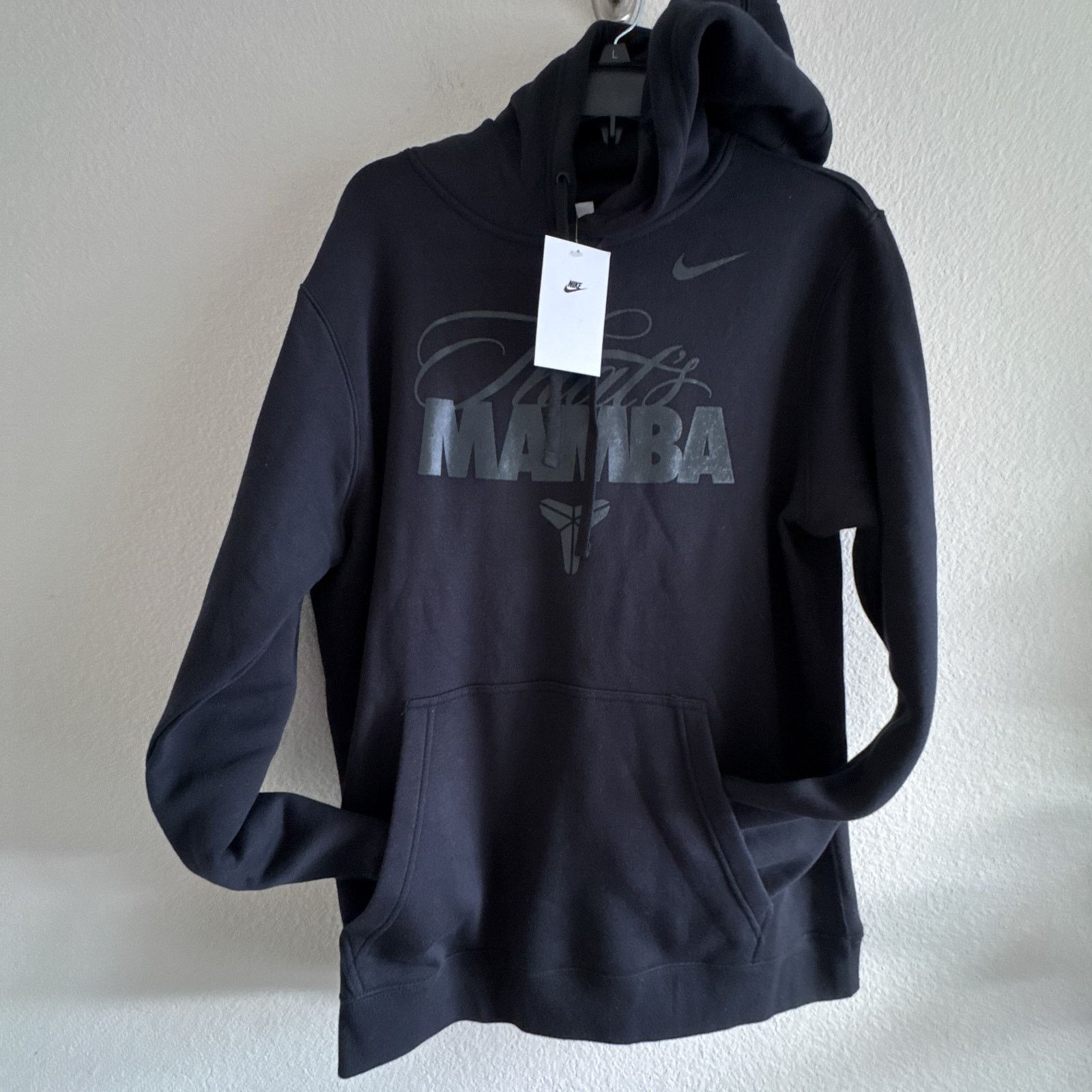Nike Nike Kobe “That’s Mamba” Hoodie Black Size L NWT Size US L / EU 52-54 / 3 - 1 Thumbnail