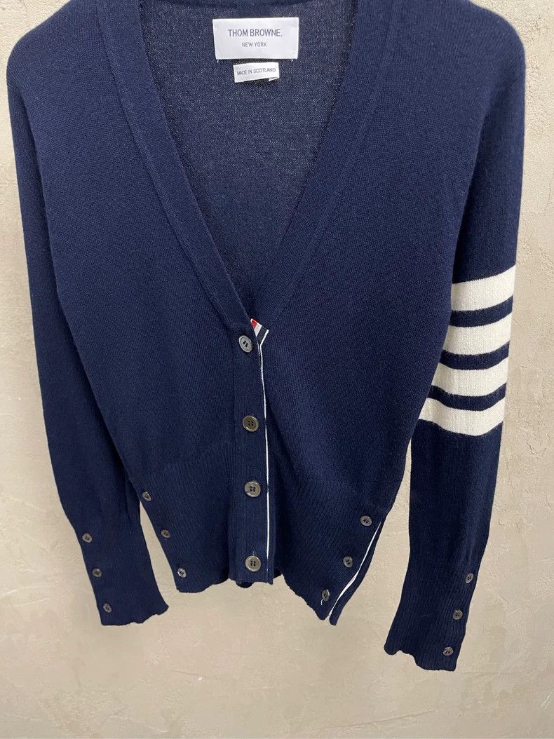 Thom Browne Thom browne Dark blue four-striped cashmere cardigan 2504-N Size XS / US 0-2 / IT 36-38 - 3 Thumbnail