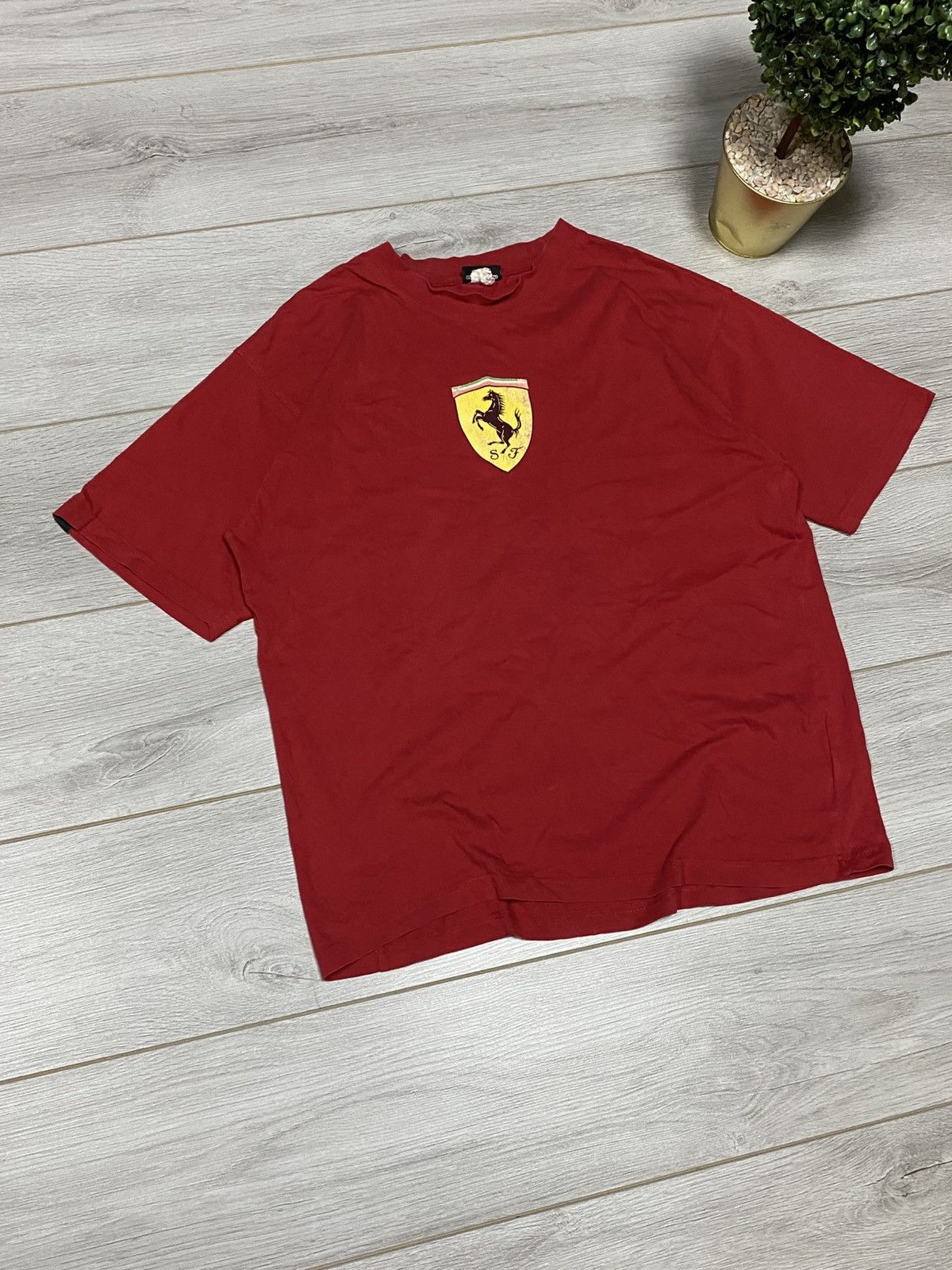 Ferrari Ferrari centr logo print vintage r-shirt Size US L / EU 52-54 / 3 - 2 Thumbnail