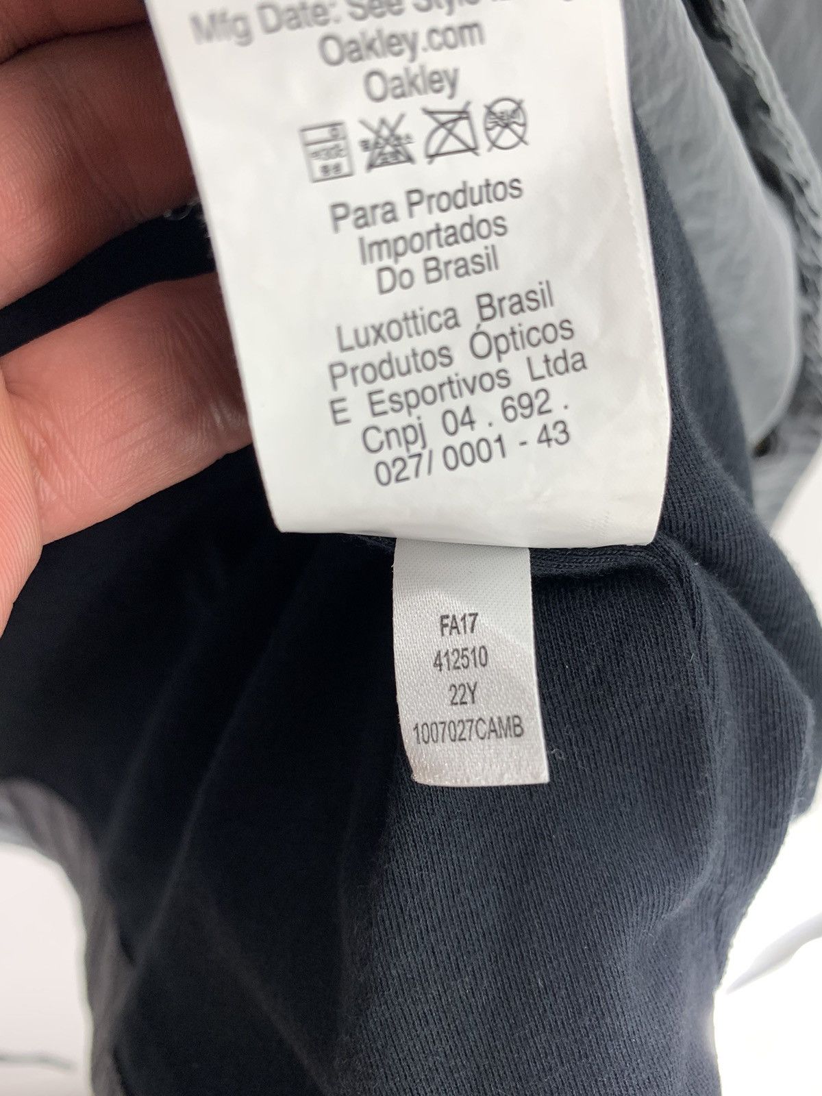Oakley Rare Oakley Silver Nylon Coach Jacket L Size Size US L / EU 52-54 / 3 - 12 Thumbnail