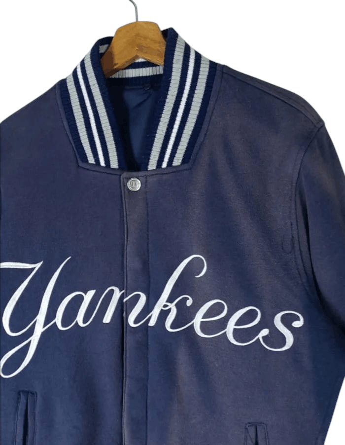 New York Yankees RARE VINTAGE NEW YORK YANKEES REVERSIBLE VARSITY JACKET Size US M / EU 48-50 / 2 - 5 Thumbnail