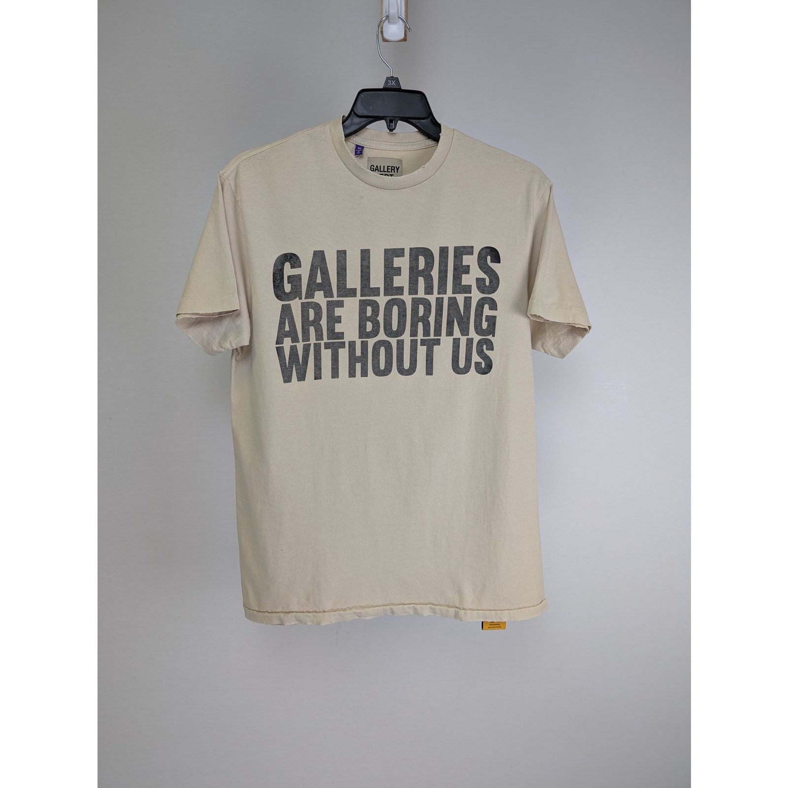 Gallery Dept. o1rshd1 Galleries are Boring without us T-Shirt in Beige Size US M / EU 48-50 / 2 - 1 Thumbnail