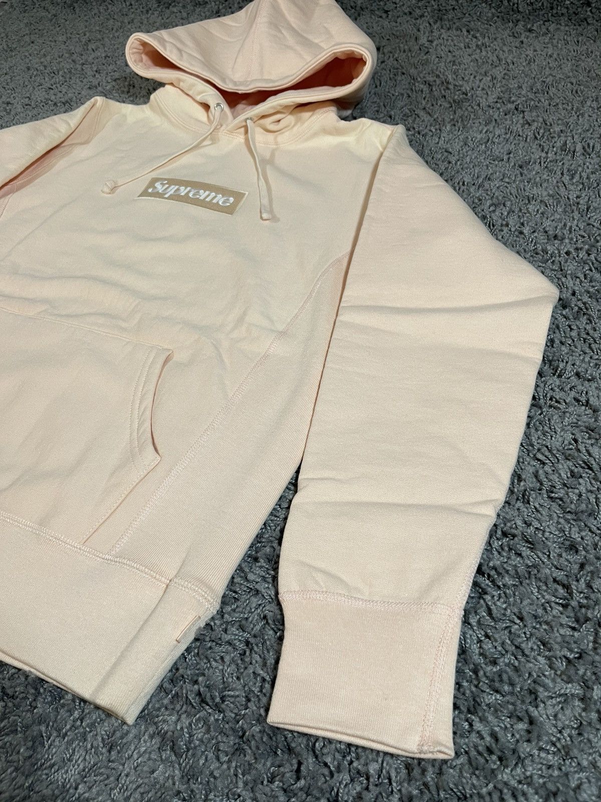 Supreme 2016FW Supreme Box Logo Hoodie Hooded Sweatshirt Peach Pink Size US M / EU 48-50 / 2 - 18 Thumbnail
