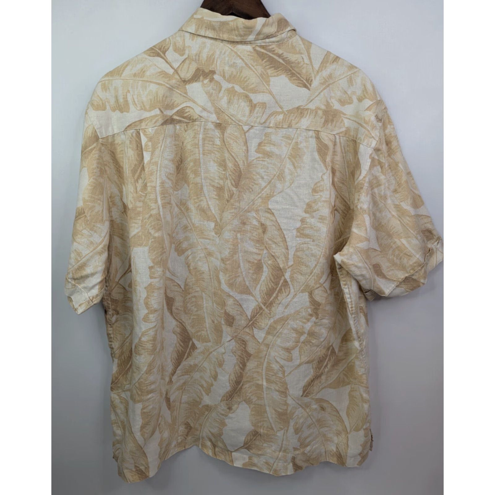 Cubavera Cubavera Linen Beige Floral Short Sleeve Button Up Hawaiian Camp Shirt XL Men Beige Floral Short Sleeve Button-Up Cubavera Hawaiian Camp Shirt XL Mens Size US XL / EU 56 / 4 - 2 Thumbnail