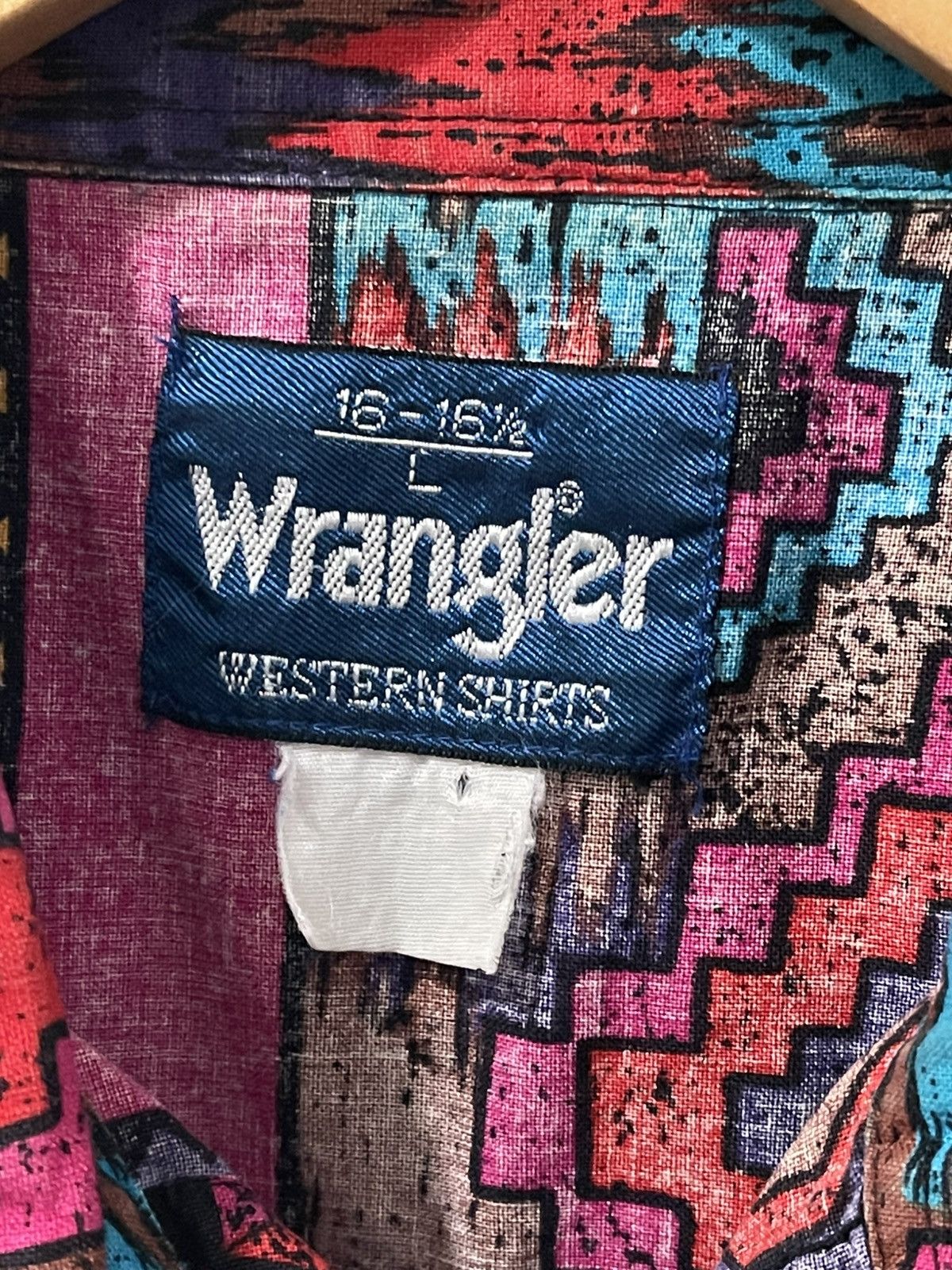 Vintage × Wrangler Vintage Wrangler Western “Aztec” Print Shirt 16-16.5 Large Size US L / EU 52-54 / 3 - 3 Thumbnail