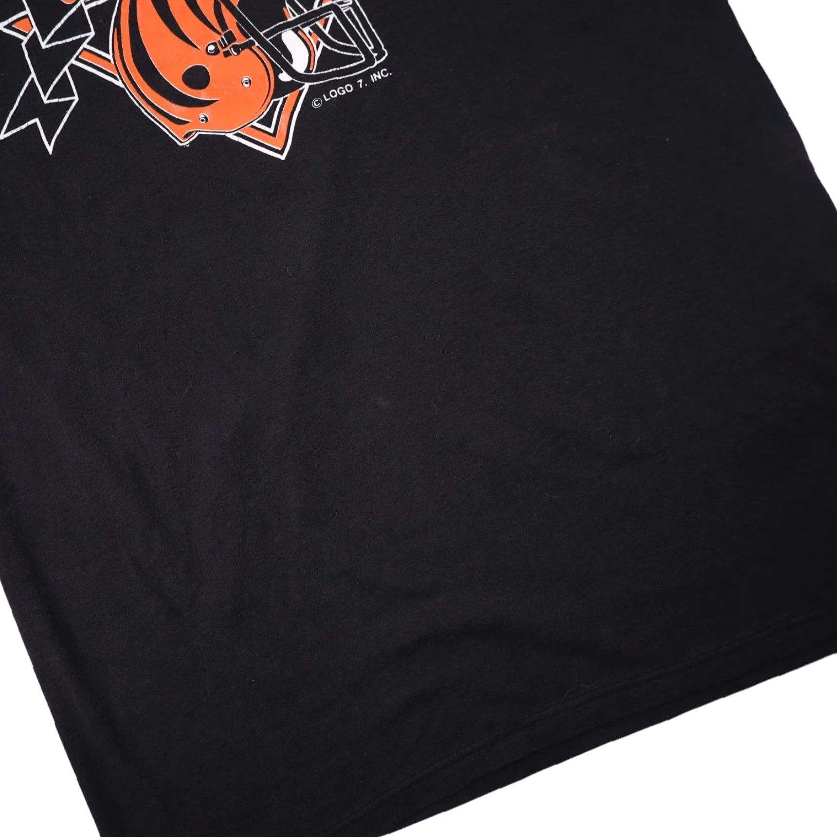 Logo 7 VINTAGE Cincinnati Bengals Logo 7 Graphic T Shirt Mens Large Black T-Shirt Size US L / EU 52-54 / 3 - 3 Thumbnail