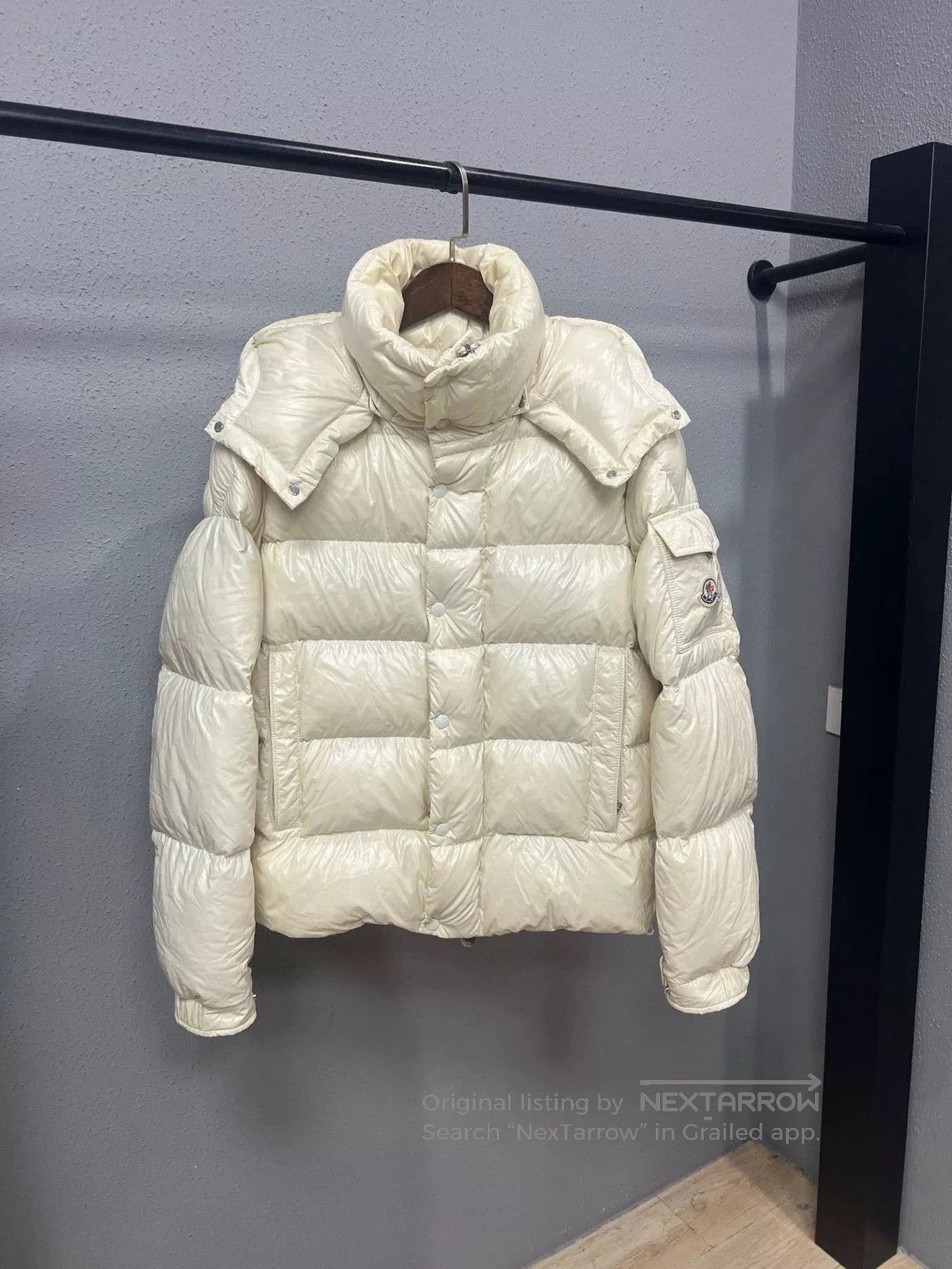 Moncler moncler maya70周年 cream down jacket. Size S / US 4 / IT 40 - 1 Thumbnail