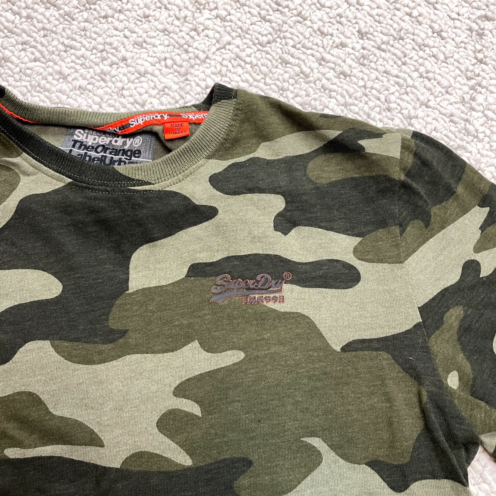 Superdry Superdry Shirt Mens Small Green Camouflage Short Sleeve The Orange Label Urban Crew Neck Japan Size US S / EU 44-46 / 1 - 3 Thumbnail