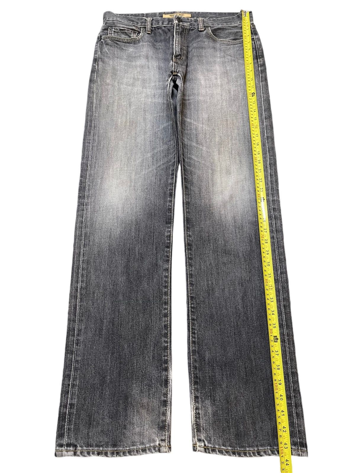Uniqlo Vintage Y2K Japan Uniqlo Grey Faded Wash Style Straight Leg Size US 33 - 12 Thumbnail