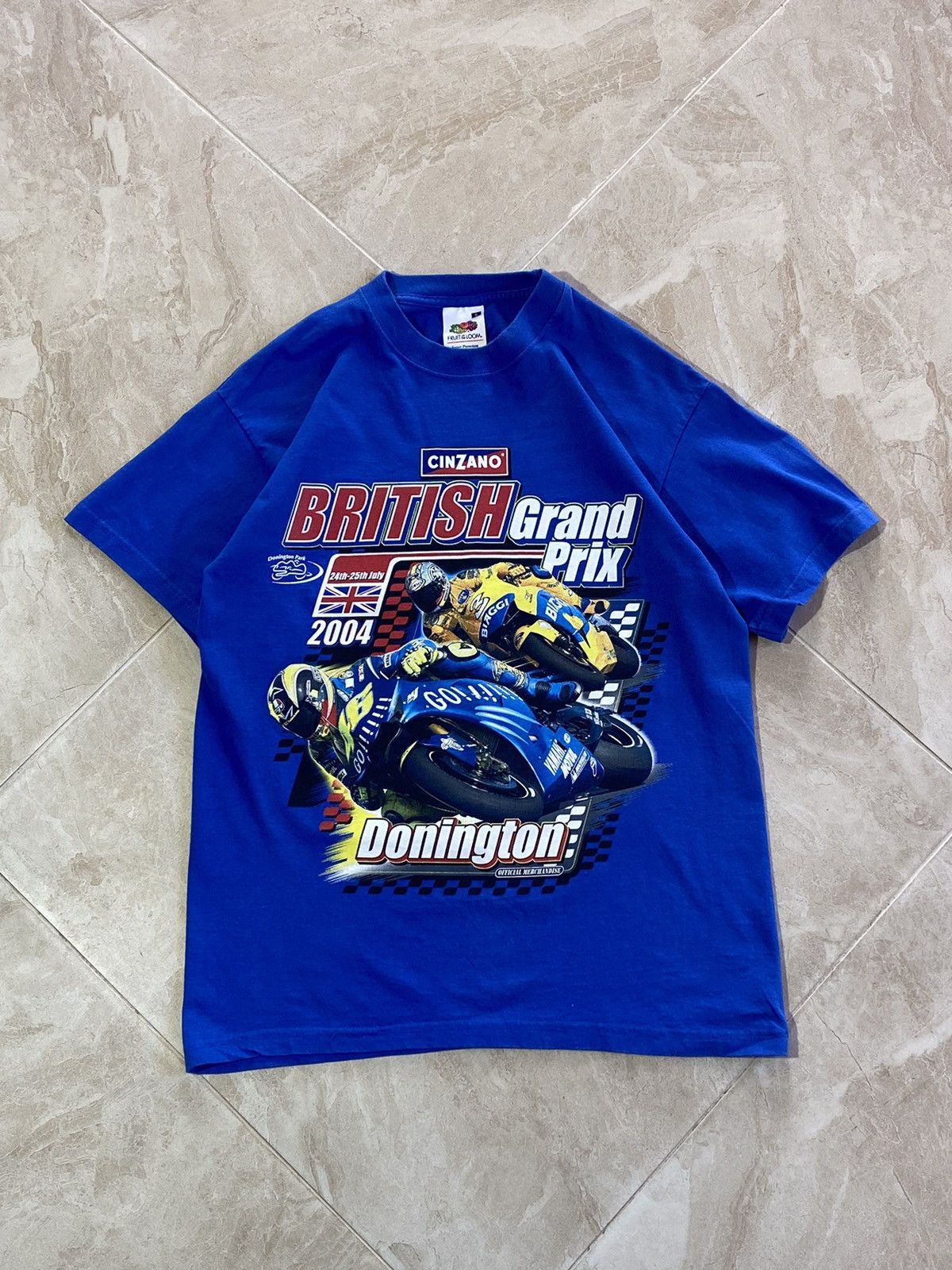 Vintage Vintage 2014 British Grand Prix Racing T-Shirt Size US S / EU 44-46 / 1 - 1 Thumbnail