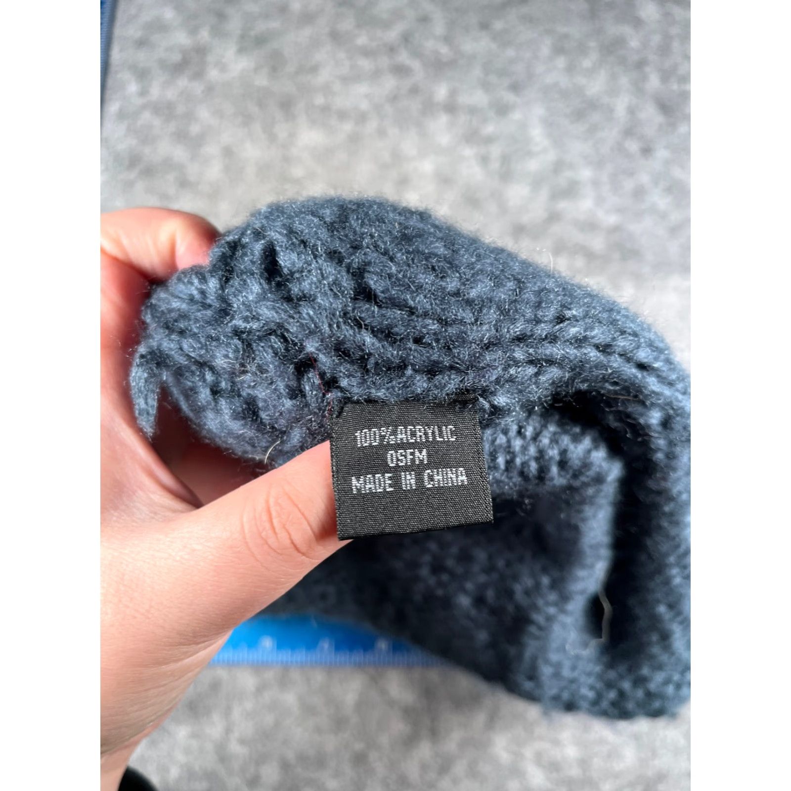 Vintage Specialized Beanie Toque Women One Size Blue Knit 100% Acrylic Ski Pom Beanie/Toque Women Blue Knit 100% Acrylic Ski Puff Pom Size ONE SIZE - 8 Thumbnail