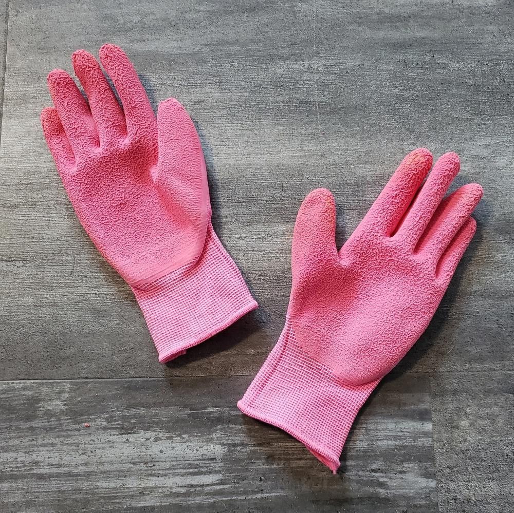 Designer Pink Vibrant Nitrile Grip Glove Size ONE SIZE - 2 Thumbnail